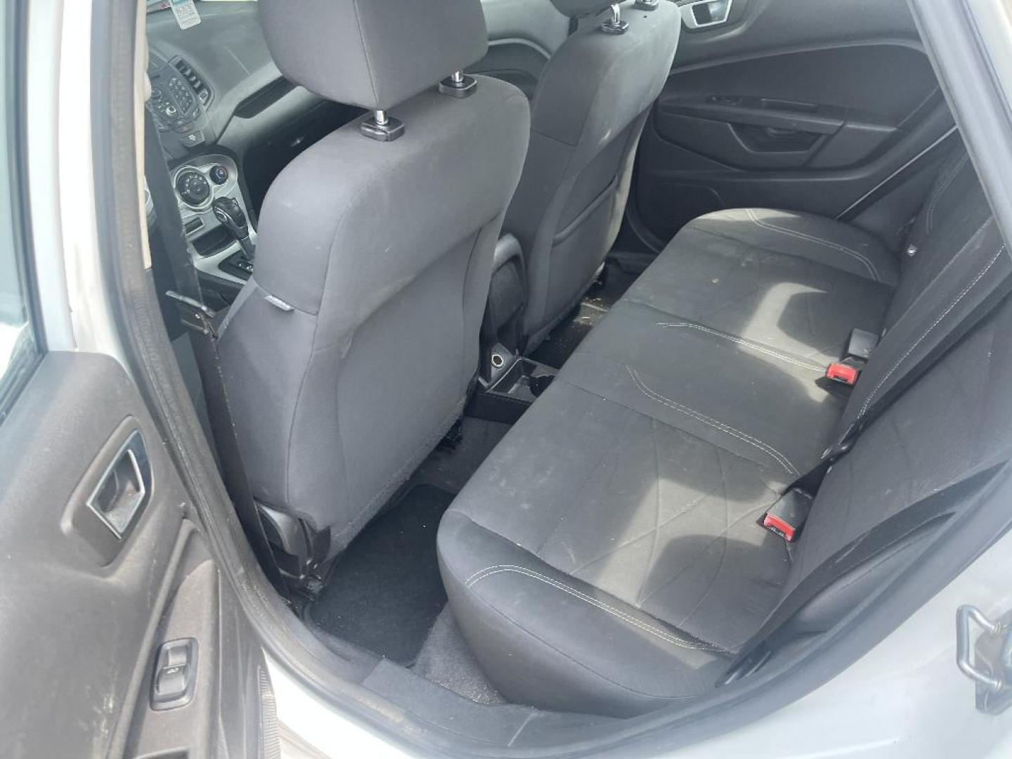 2014 WHITE FORD FIESTA SE Sedan (3FADP4BJ2EM) with an 1.6L L4 DOHC 16V engine, AUTOMATIC transmission, located at 2303 West Mt. Houston, Houston, 77038, (281) 507-3956, 29.771597, -95.339569 - Photo#2