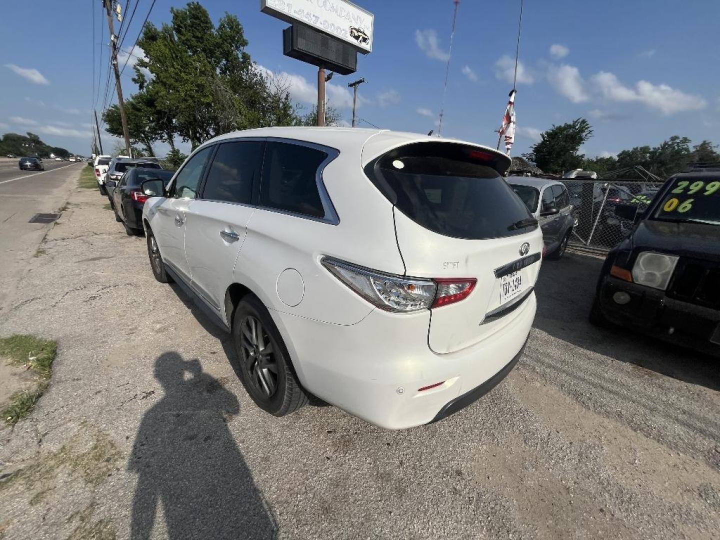 2015 WHITE VOLKSWAGEN GOLF TSI S 6A (3VW917AU5FM) with an 1.8L L4 DOHC 16V engine, AUTOMATIC transmission, located at 2303 West Mt. Houston, Houston, 77038, (281) 507-3956, 29.771597, -95.339569 - Photo#3