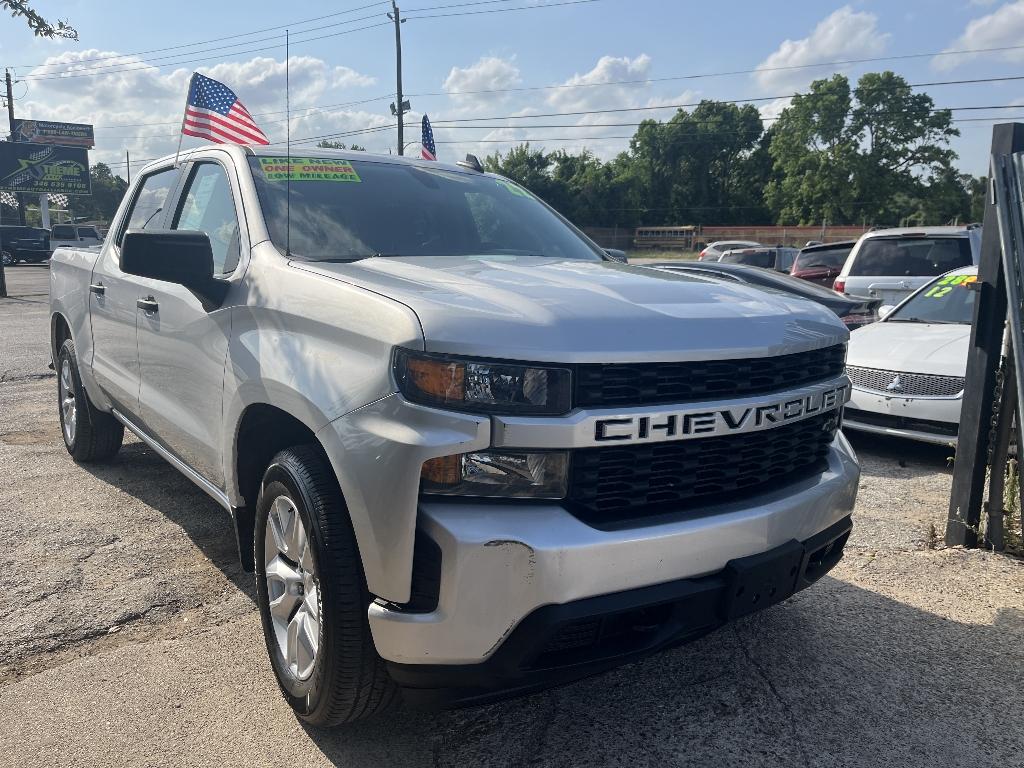 photo of 2022 CHEVROLET SILVERADO 1500 LIMITED Custom Crew Cab Short Box 2WD