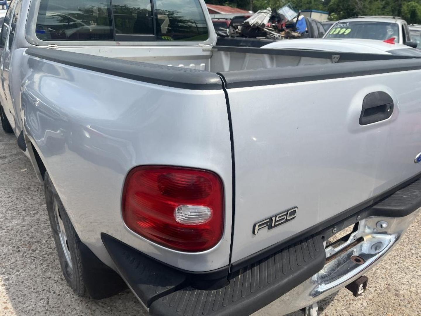 1997 GRAY FORD F-150 SuperCab Flareside Short Bed 2WD (1FTEX07LXVK) with an 5.4L V8 SOHC 16V engine, AUTOMATIC transmission, located at 2303 West Mt. Houston, Houston, 77038, (281) 507-3956, 29.771597, -95.339569 - Photo#6
