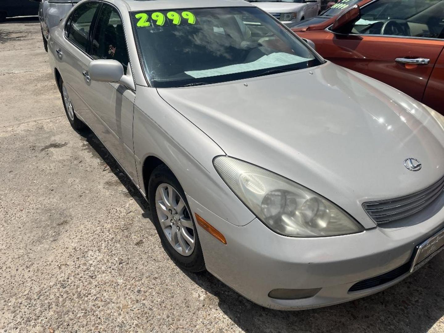 2002 BROWN LEXUS ES 300 Sedan (JTHBF30G620) with an 3.0L V6 DOHC 24V engine, AUTOMATIC transmission, located at 2303 West Mt. Houston, Houston, 77038, (281) 507-3956, 29.771597, -95.339569 - Photo#0