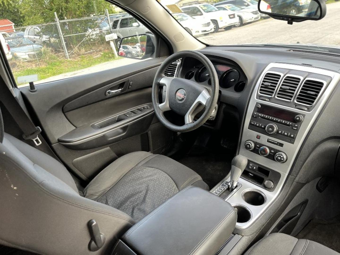 2010 GRAY GMC ACADIA sl (1GKLVKED7AJ) with an 3.6L V6 DOHC 24V engine, AUTOMATIC transmission, located at 2303 West Mt. Houston, Houston, 77038, (281) 507-3956, 29.771597, -95.339569 - Photo#2