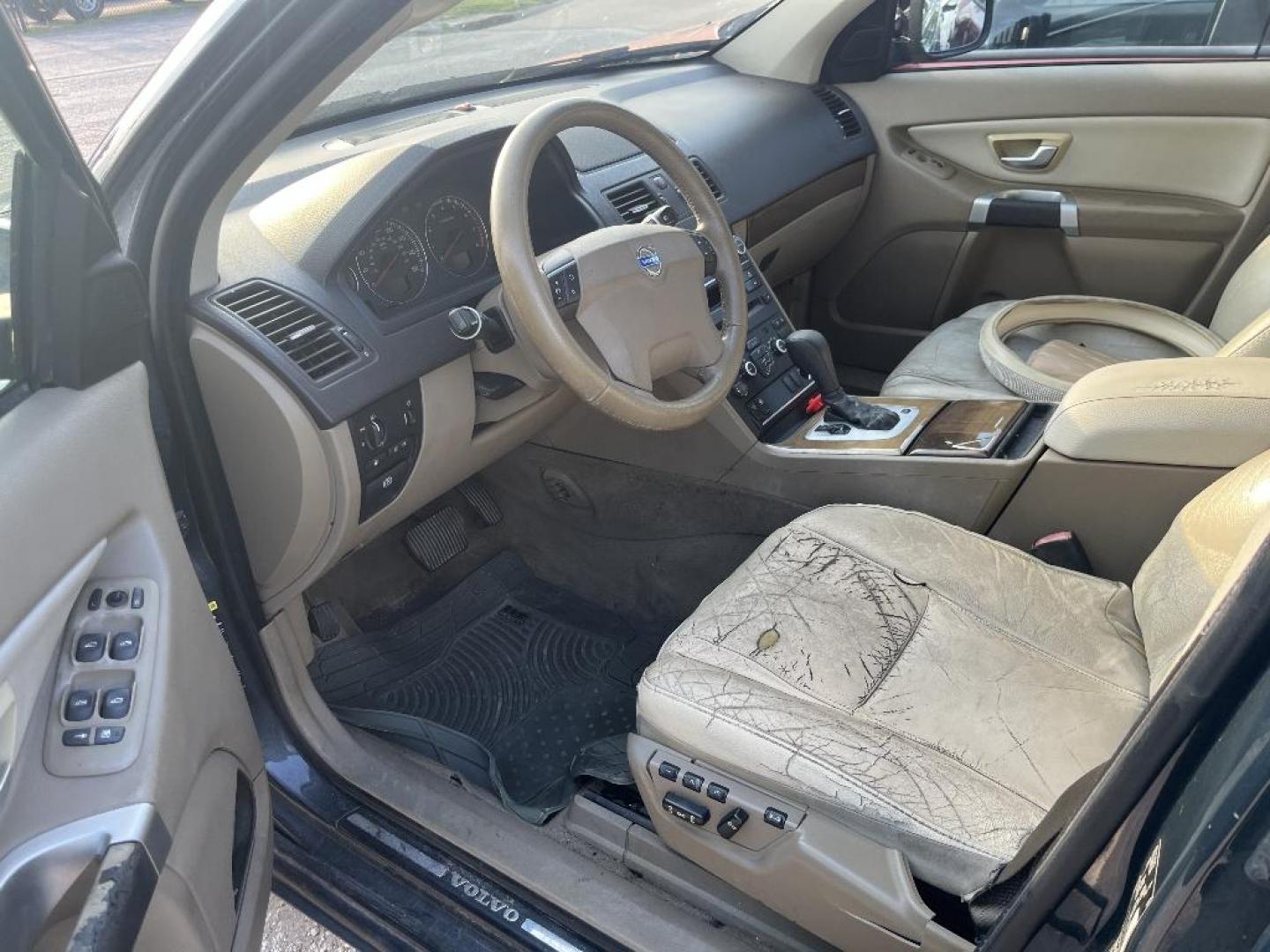 2009 GRAY VOLVO XC90 3.2 FWD 7-Passenger (YV4CY982091) with an 3.2L L6 DOHC 24V engine, AUTOMATIC transmission, located at 2303 West Mt. Houston, Houston, 77038, (281) 507-3956, 29.771597, -95.339569 - Photo#1