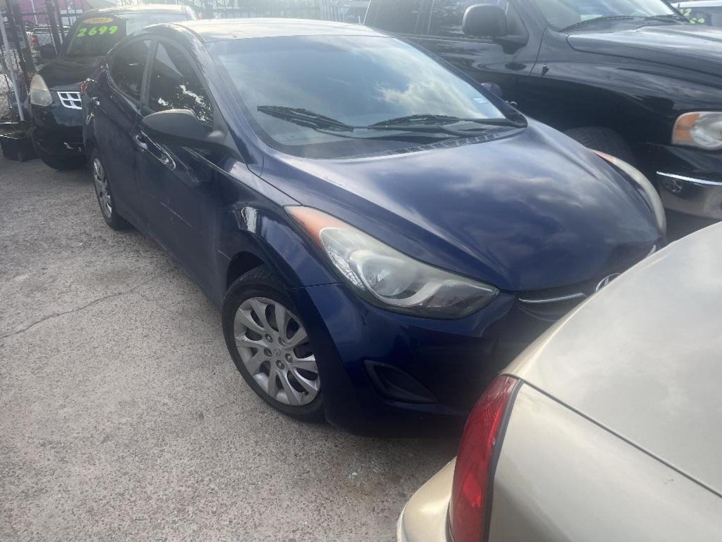 2011 BLUE HYUNDAI ELANTRA Limited (5NPDH4AE3BH) with an 1.8L L4 DOHC 16V engine, AUTOMATIC transmission, located at 2303 West Mt. Houston, Houston, 77038, (281) 507-3956, 29.771597, -95.339569 - Photo#0