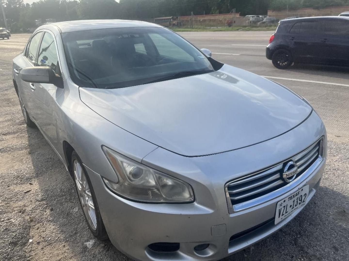 2012 GRAY NISSAN MAXIMA SV (1N4AA5AP0CC) with an 3.5L V6 DOHC 24V engine, AUTOMATIC transmission, located at 2303 West Mt. Houston, Houston, 77038, (281) 507-3956, 29.771597, -95.339569 - Photo#1
