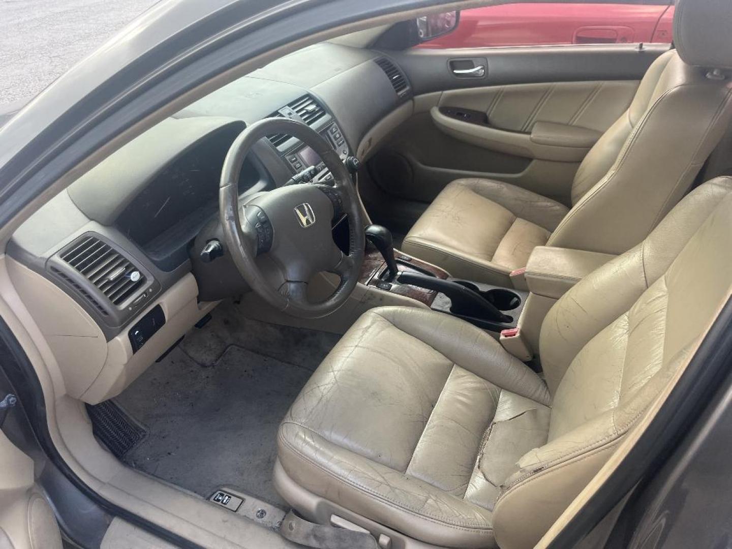 2006 GRAY HONDA ACCORD EX Sedan AT w/ Leather and XM Radio (1HGCM56876A) with an 2.4L L4 DOHC 16V engine, AUTOMATIC transmission, located at 2303 West Mt. Houston, Houston, 77038, (281) 507-3956, 29.771597, -95.339569 - Photo#3