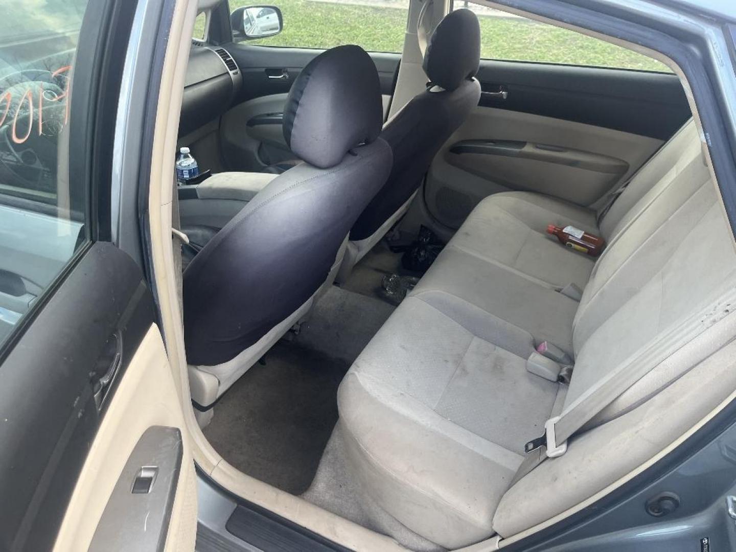 2005 BROWN TOYOTA PRIUS 4-Door Liftback (JTDKB20U053) with an 1.5L L4 DOHC 16V HYBRID engine, AUTOMATIC transmission, located at 2303 West Mt. Houston, Houston, 77038, (281) 507-3956, 29.771597, -95.339569 - Photo#4