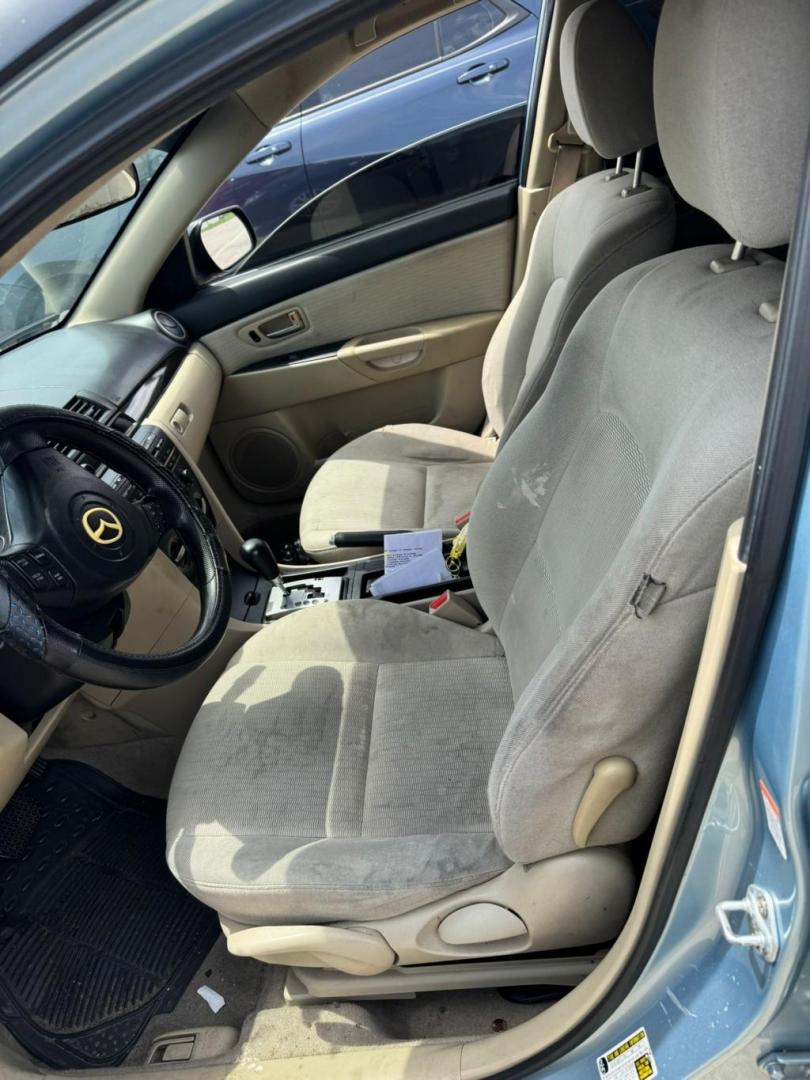 2007 BLUE MAZDA MAZDA3 i Sport 4-Door (JM1BK32F171) with an 2.0L L4 DOHC 16V engine, AUTOMATIC transmission, located at 2303 West Mt. Houston, Houston, 77038, (281) 507-3956, 29.771597, -95.339569 - Photo#2