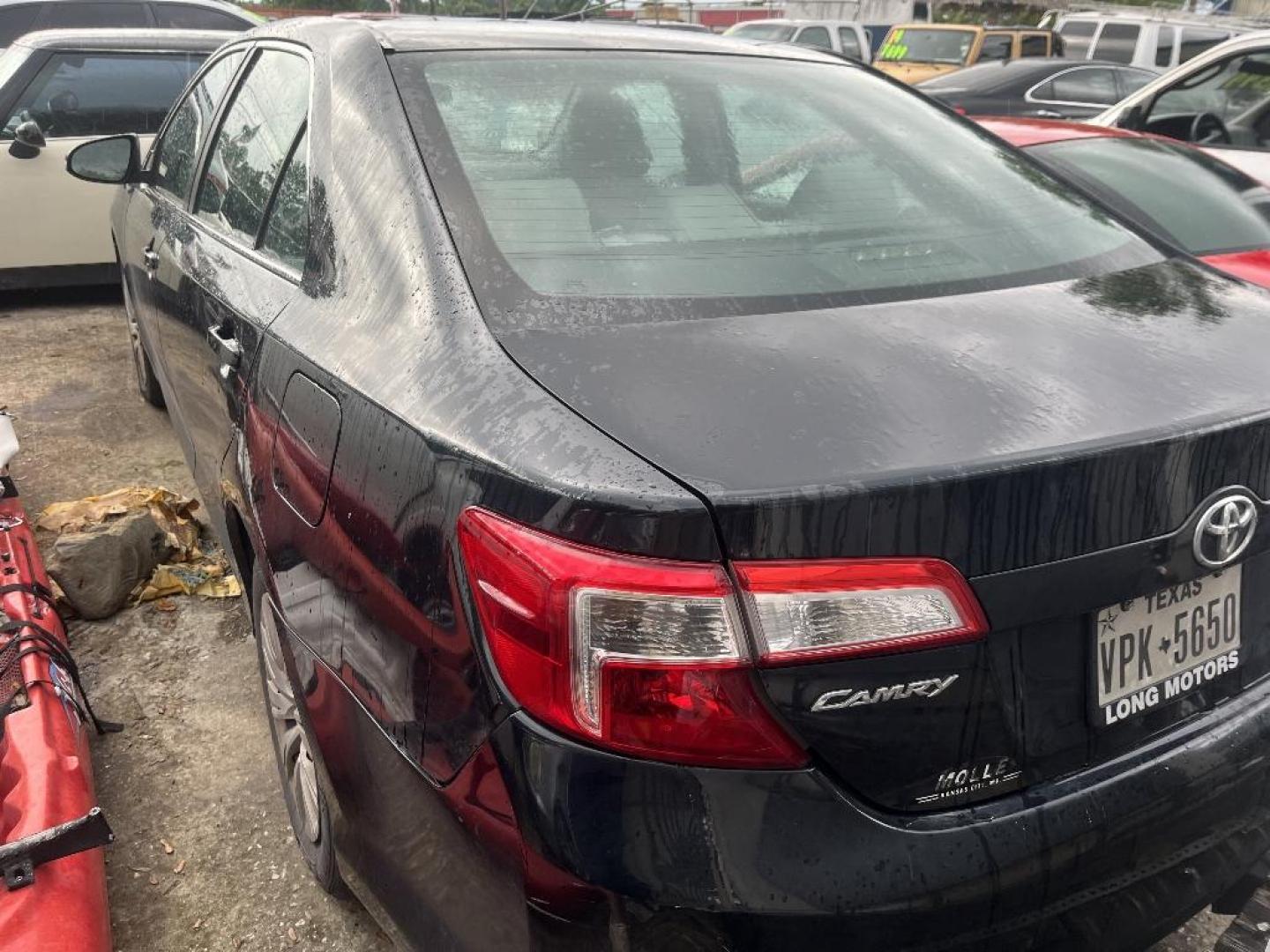 2012 BLACK TOYOTA CAMRY SE (4T4BF1FK1CR) with an 2.5L L4 DOHC 16V engine, AUTOMATIC transmission, located at 2303 West Mt. Houston, Houston, 77038, (281) 507-3956, 29.771597, -95.339569 - Photo#1