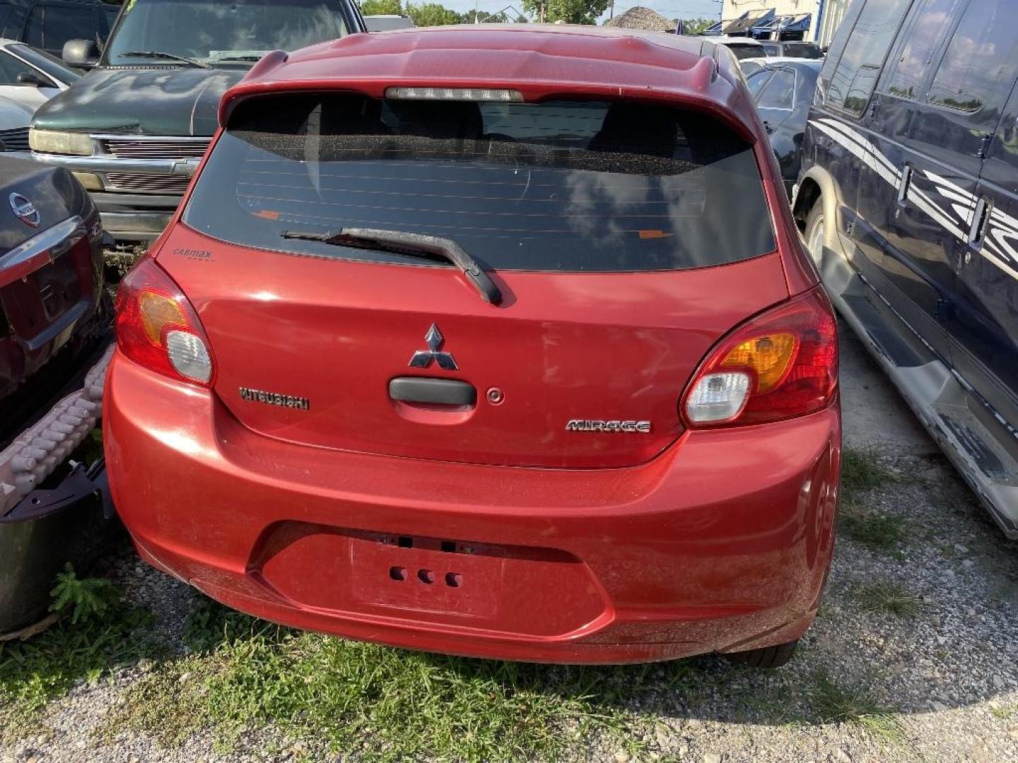 2014 RED MITSUBISHI MIRAGE DE (ML32A4HJ2EH) with an 1.2L L3 DOHC engine, AUTOMATIC transmission, located at 2303 West Mt. Houston, Houston, 77038, (281) 507-3956, 29.771597, -95.339569 - Photo#2