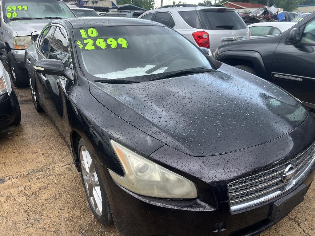 photo of 2010 NISSAN MAXIMA SV