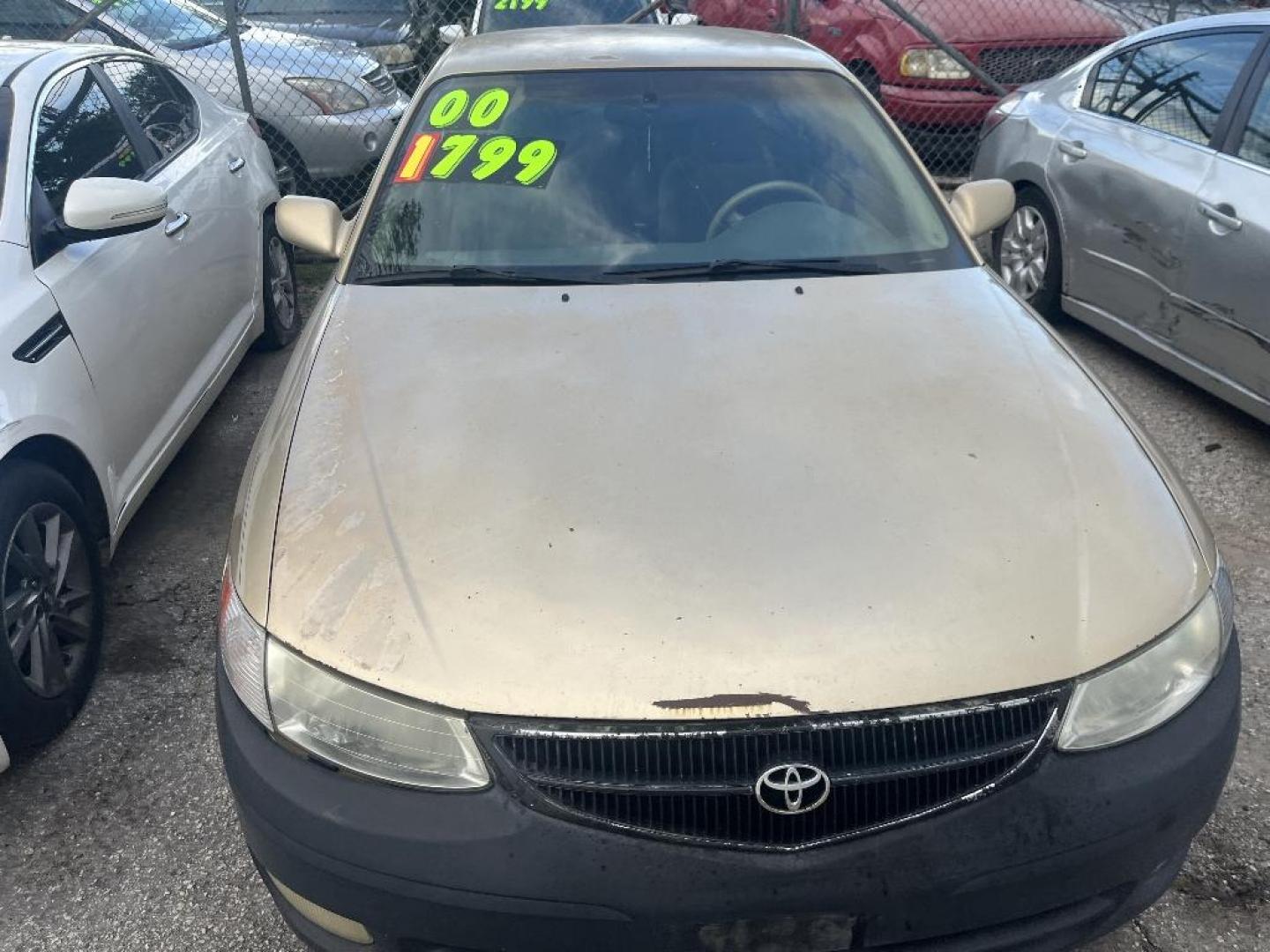 2000 BROWN TOYOTA CAMRY SOLARA SE (2T1CF22P2YC) with an 3.0L V6 DOHC 24V engine, AUTOMATIC transmission, located at 2303 West Mt. Houston, Houston, 77038, (281) 507-3956, 29.771597, -95.339569 - Photo#1