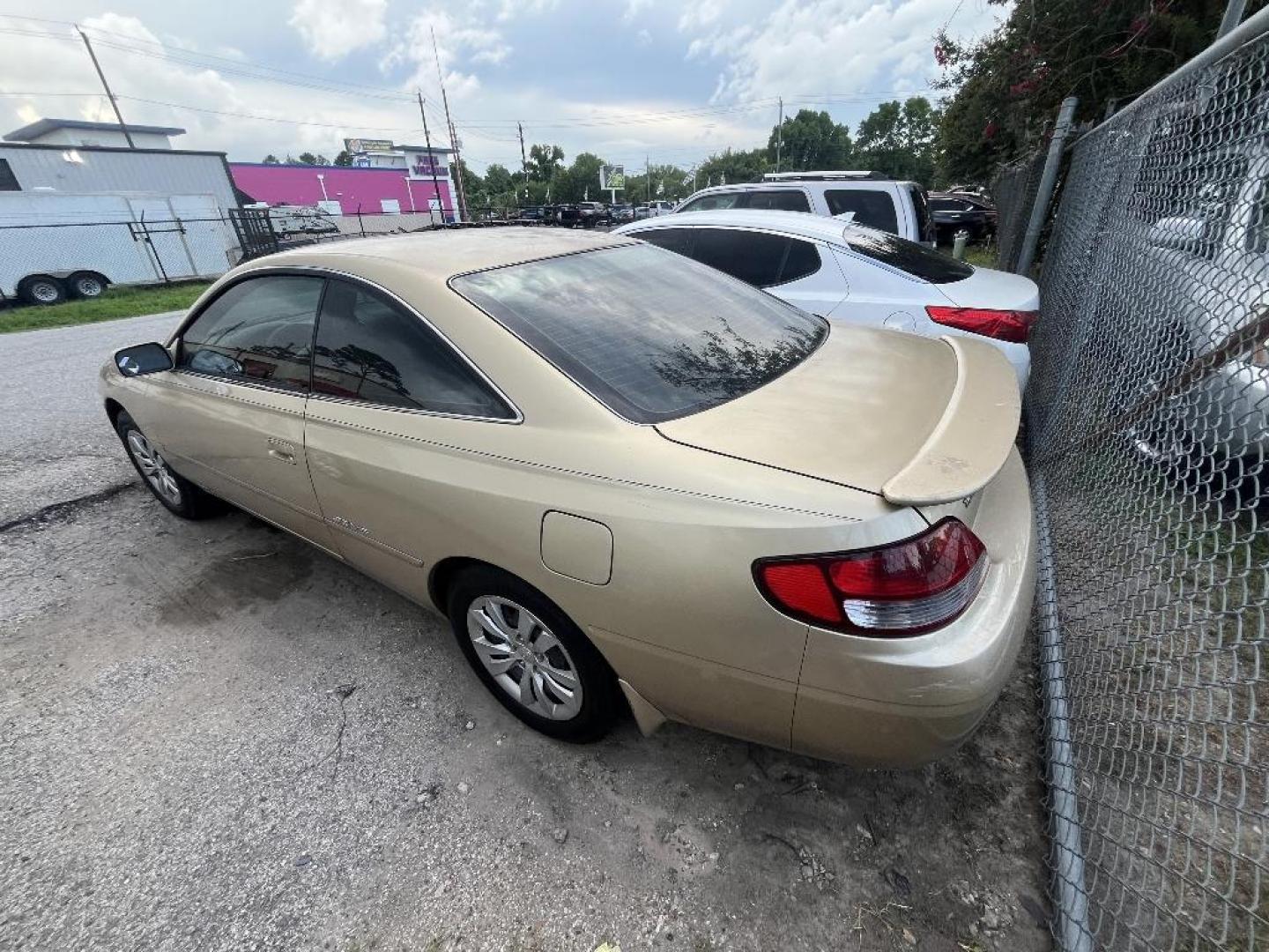 2000 BROWN TOYOTA CAMRY SOLARA SE (2T1CF22P2YC) with an 3.0L V6 DOHC 24V engine, AUTOMATIC transmission, located at 2303 West Mt. Houston, Houston, 77038, (281) 507-3956, 29.771597, -95.339569 - Photo#6