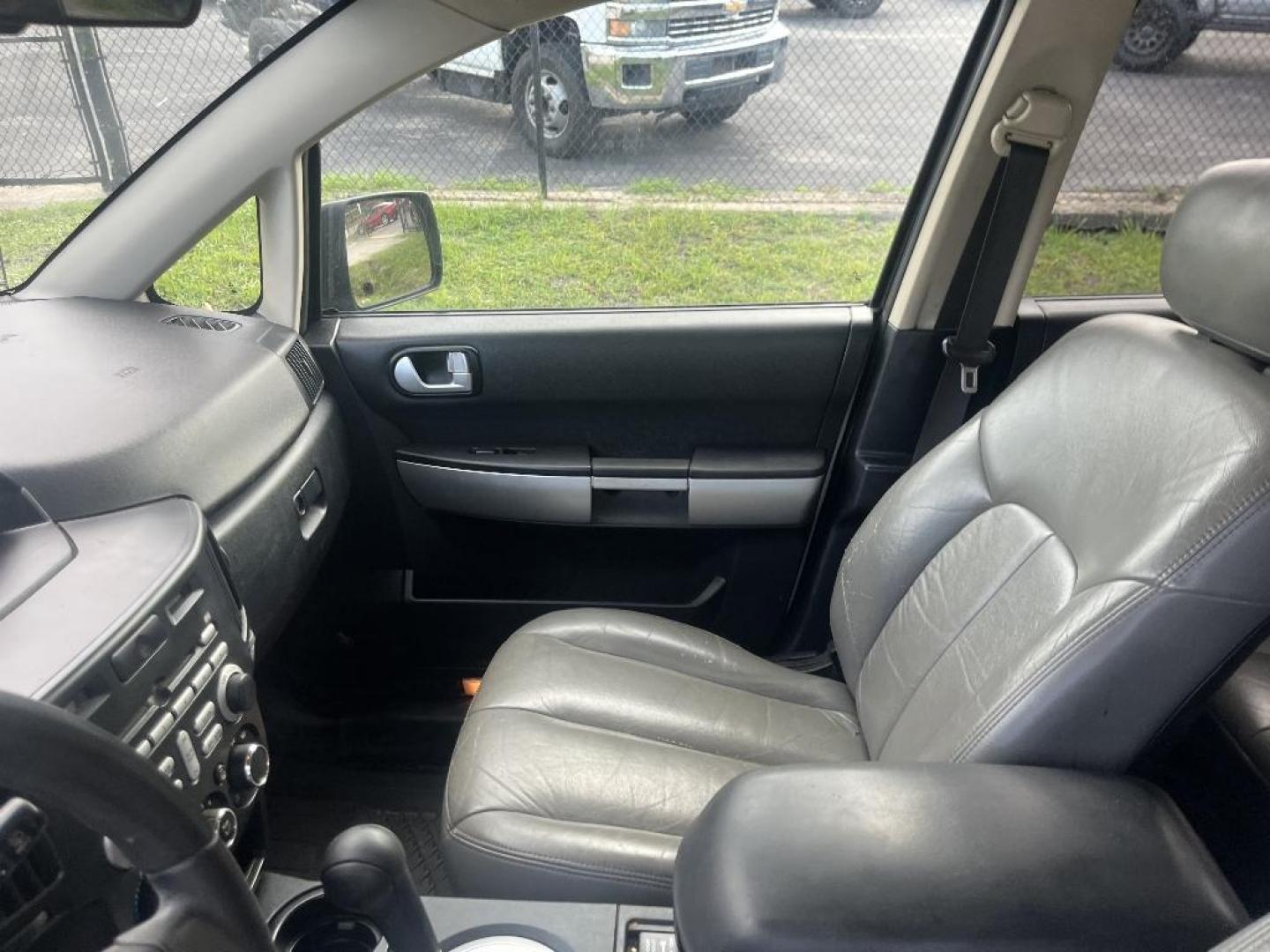 2006 WHITE MITSUBISHI ENDEAVOR LS FWD (4A4MM21S36E) with an 3.8L V6 SOHC 24V engine, AUTOMATIC transmission, located at 2303 West Mt. Houston, Houston, 77038, (281) 507-3956, 29.771597, -95.339569 - Photo#3
