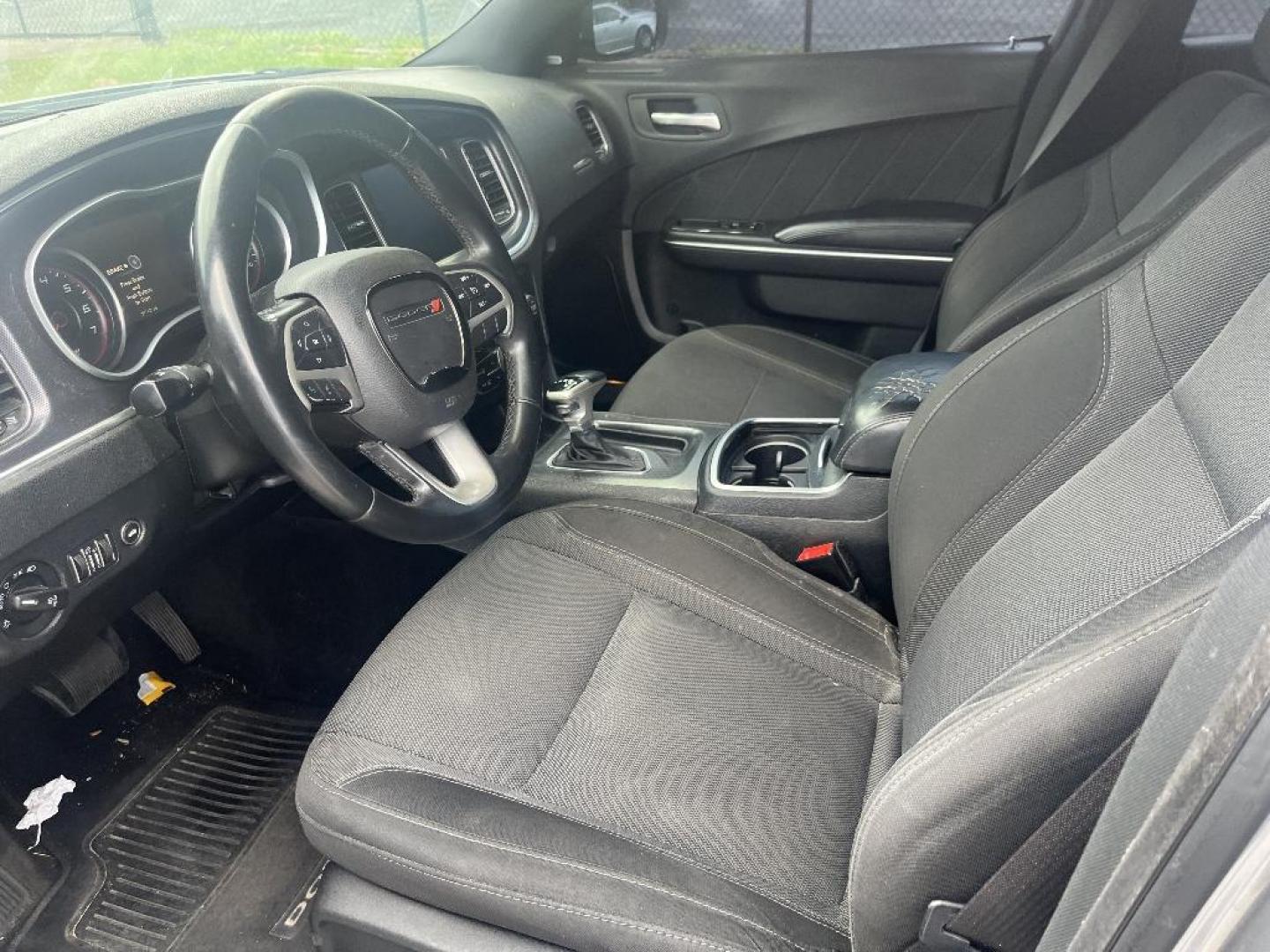 2016 GRAY DODGE CHARGER SXT (2C3CDXHG4GH) with an 3.6L V6 DOHC 24V engine, AUTOMATIC transmission, located at 2303 West Mt. Houston, Houston, 77038, (281) 507-3956, 29.771597, -95.339569 - Photo#4