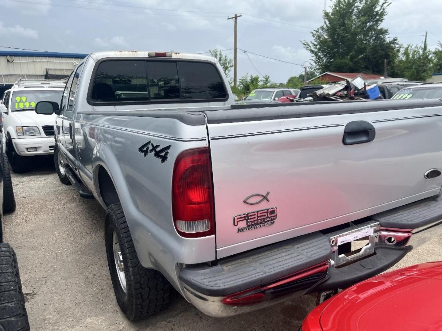 2000 GRAY FORD F-350 SD XL Crew Cab Short Bed 4WD (1FTSW31F4YE) with an 7.3L V8 OHV 16V TURBO DIESEL engine, AUTOMATIC transmission, located at 2303 West Mt. Houston, Houston, 77038, (281) 507-3956, 29.771597, -95.339569 - Photo#2