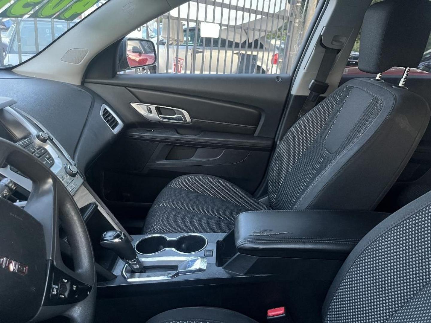 2017 BLUE GMC TERRAIN SLE1 FWD (2GKALMEK1H6) with an 2.4L L4 DOHC 16V engine, AUTOMATIC transmission, located at 2303 West Mt. Houston, Houston, 77038, (281) 507-3956, 29.771597, -95.339569 - Photo#1