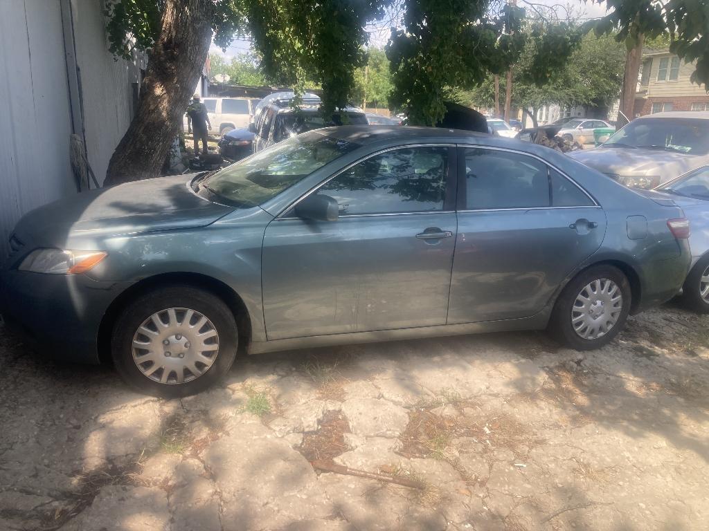 photo of 2009 TOYOTA CAMRY CE 5-Spd AT