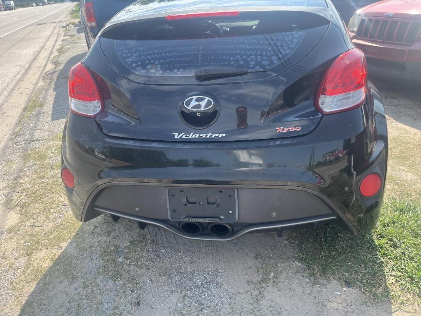 2016 BROWN HYUNDAI VELOSTER Turbo 6MT (KMHTC6AE0GU) with an 1.6L L4 DOHC 16V TURBO engine, AUTOMATIC transmission, located at 2303 West Mt. Houston, Houston, 77038, (281) 507-3956, 29.771597, -95.339569 - Photo#1