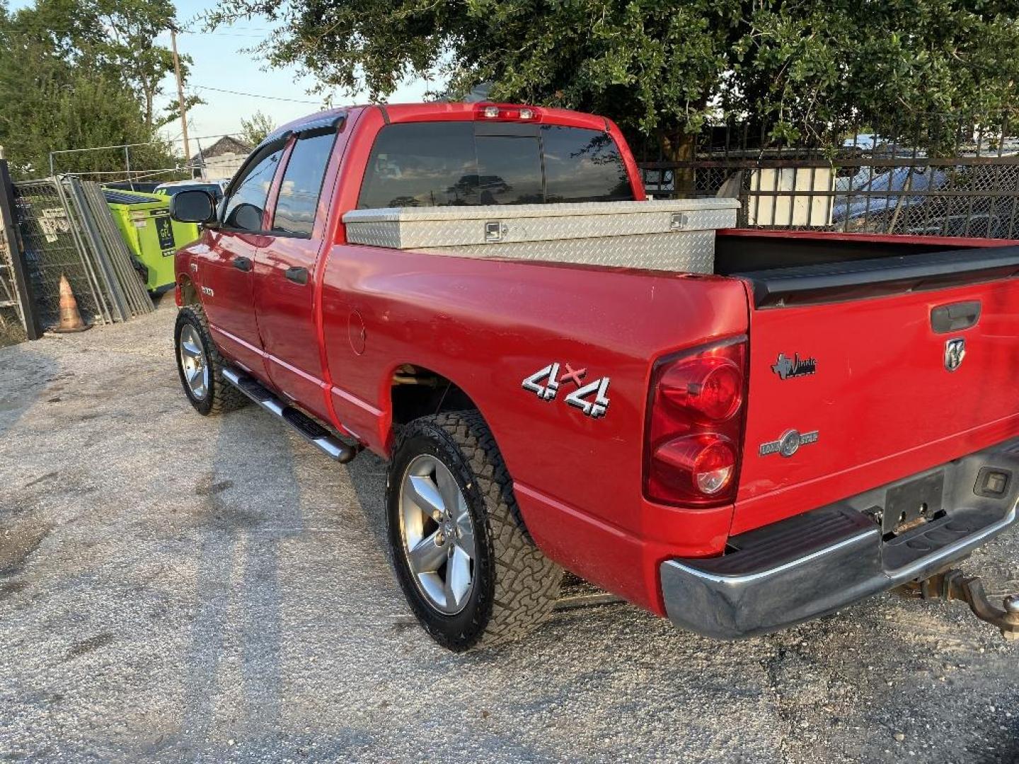 2008 RED DODGE RAM 1500 Laramie Quad Cab 4WD (1D7HU18218S) with an 5.7L V8 OHV 16V engine, AUTOMATIC transmission, located at 2303 West Mt. Houston, Houston, 77038, (281) 507-3956, 29.771597, -95.339569 - Photo#1