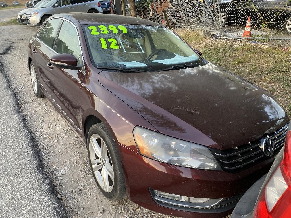 photo of 2012 VOLKSWAGEN PASSAT 3.6L V6 SEL2