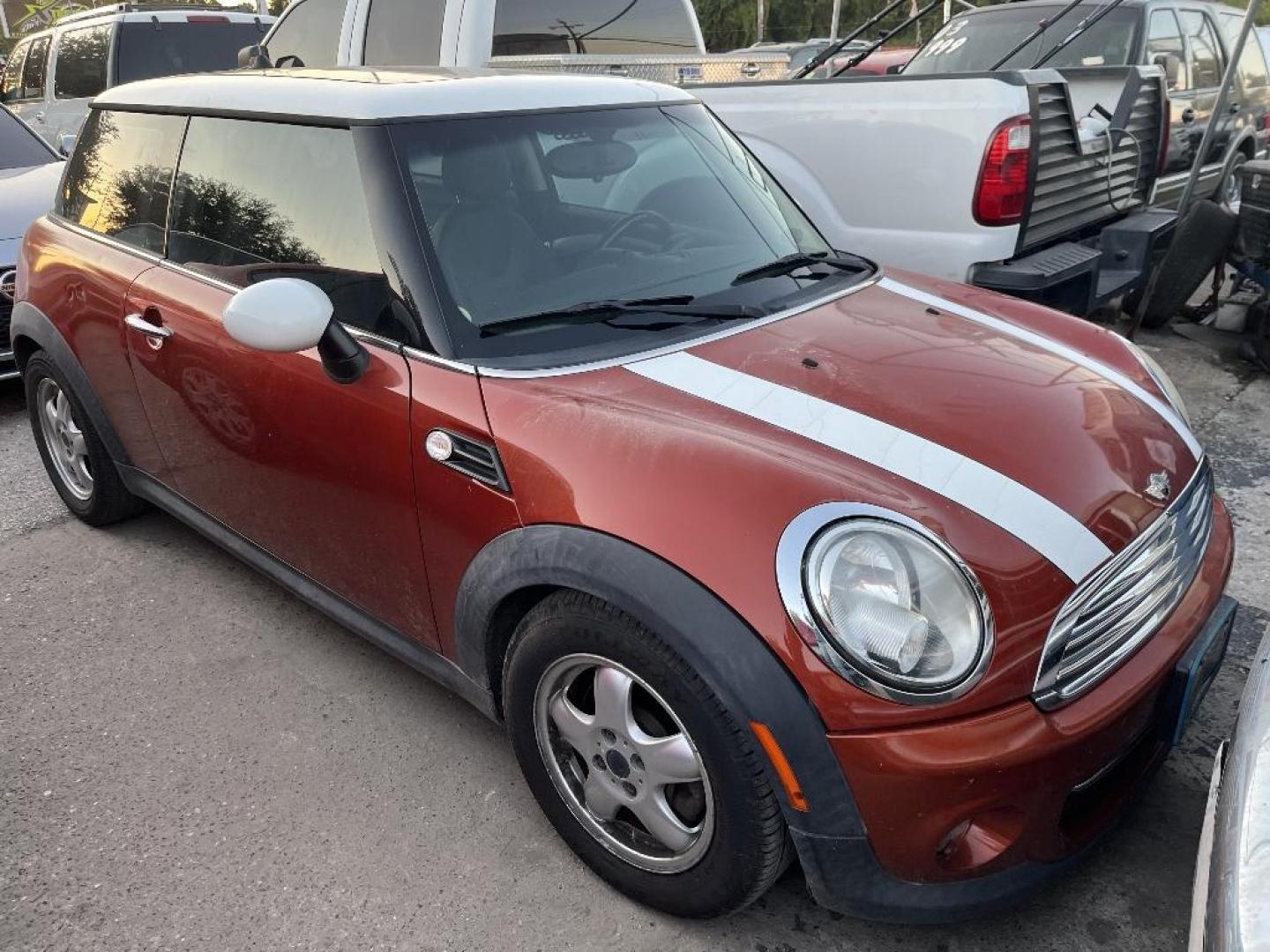2011 ORANGE MINI COOPER Base (WMWSU3C5XBT) with an 1.6L L4 DOHC 16V TURBO engine, AUTOMATIC transmission, located at 2303 West Mt. Houston, Houston, 77038, (281) 507-3956, 29.771597, -95.339569 - Photo#1