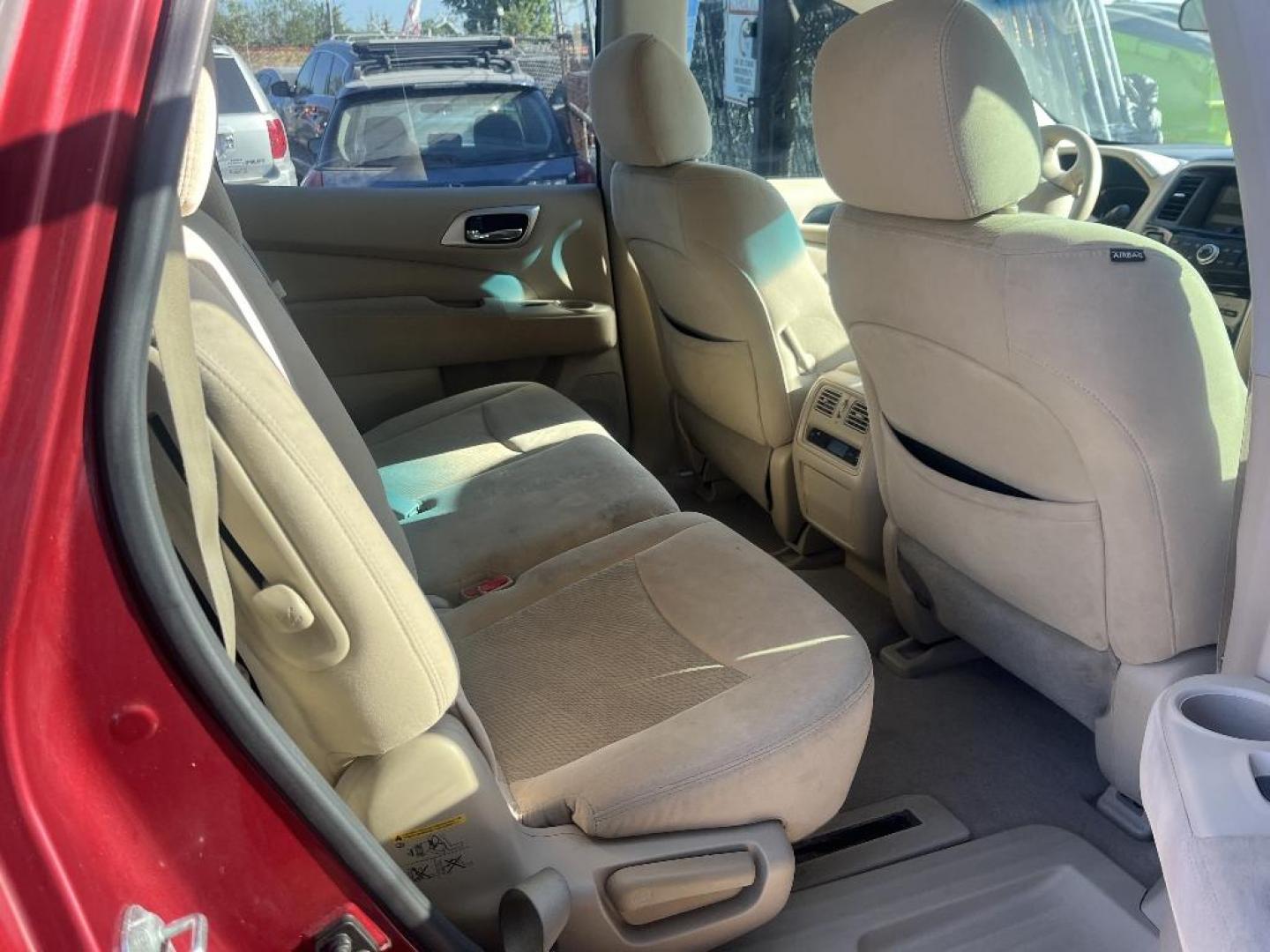 2014 RED NISSAN PATHFINDER S 2WD (5N1AR2MN6EC) with an 3.5L V6 DOHC 24V engine, AUTOMATIC transmission, located at 2303 West Mt. Houston, Houston, 77038, (281) 507-3956, 29.771597, -95.339569 - Photo#3