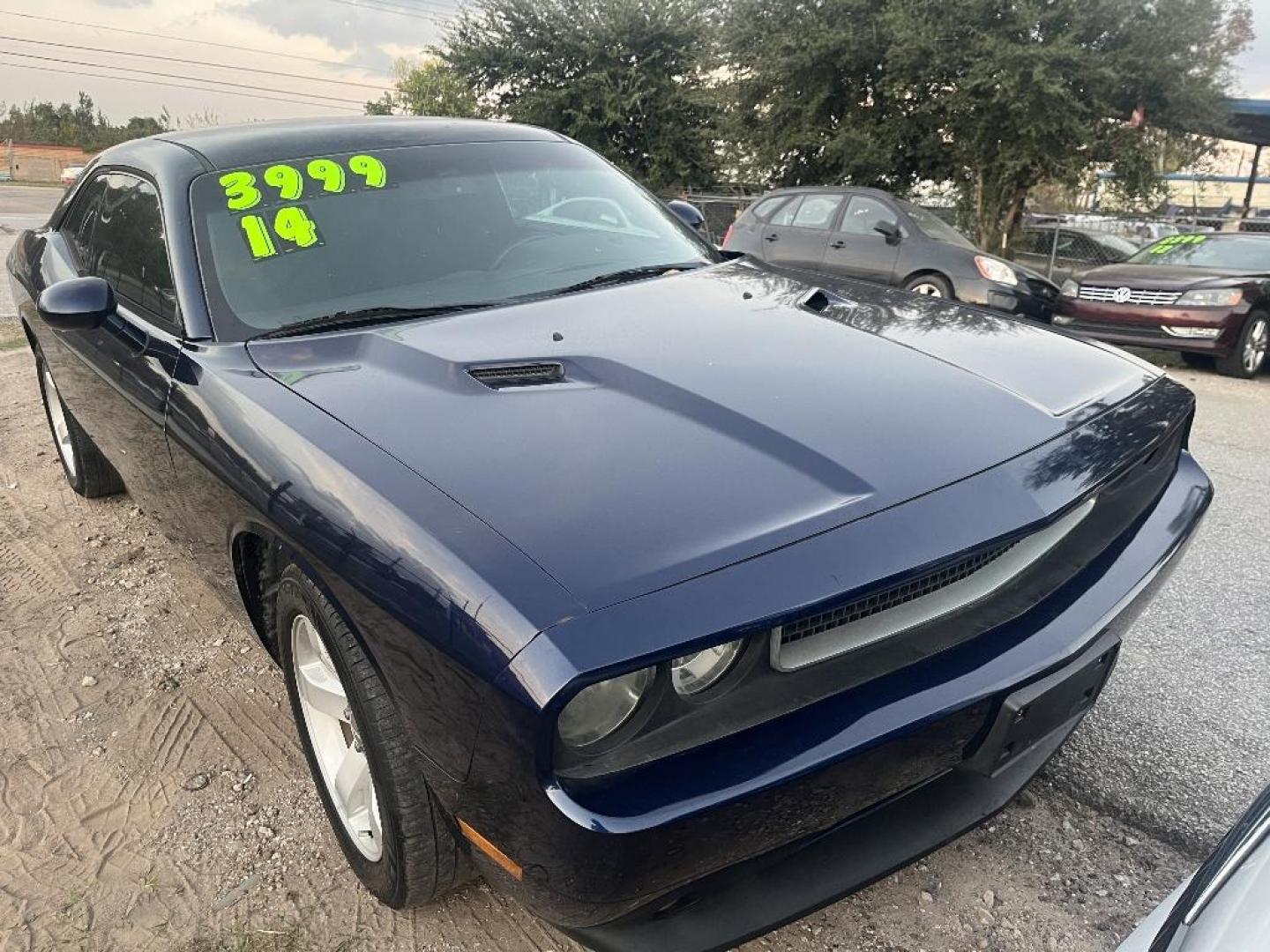2014 BLACK DODGE CHALLENGER SXT (2C3CDYAG7EH) with an 3.6L V6 DOHC 24V engine, AUTOMATIC transmission, located at 2303 West Mt. Houston, Houston, 77038, (281) 507-3956, 29.771597, -95.339569 - Photo#3