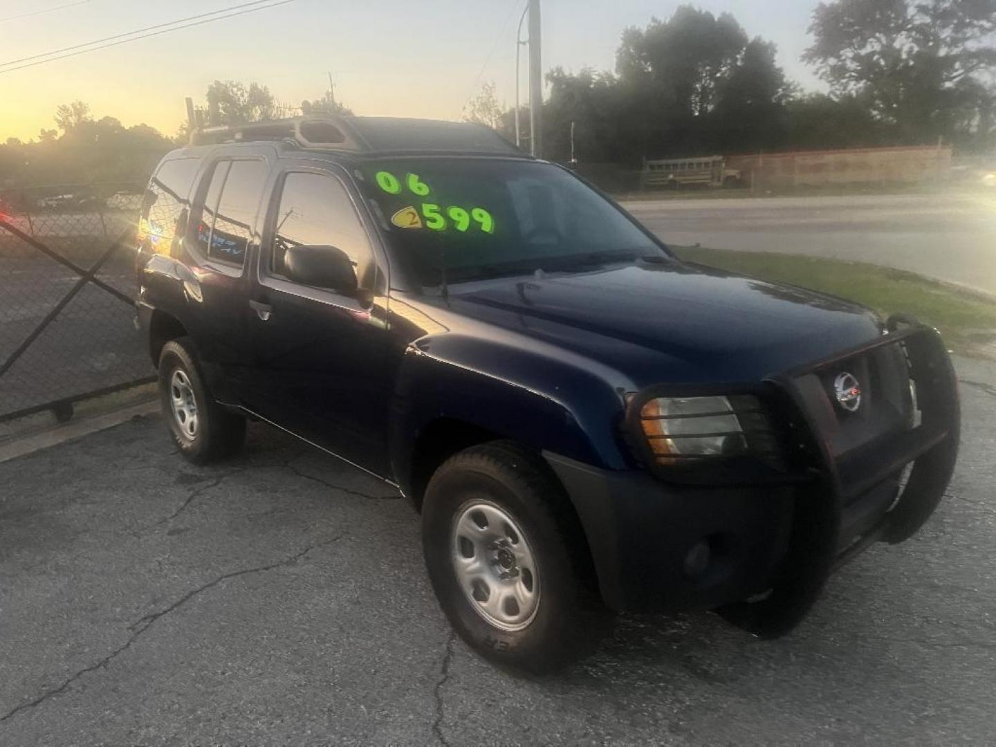 2006 BLUE NISSAN XTERRA OR 4WD (5N1AN08W36C) with an 4.0L V6 DOHC 24V engine, AUTOMATIC transmission, located at 2303 West Mt. Houston, Houston, 77038, (281) 507-3956, 29.771597, -95.339569 - Photo#0