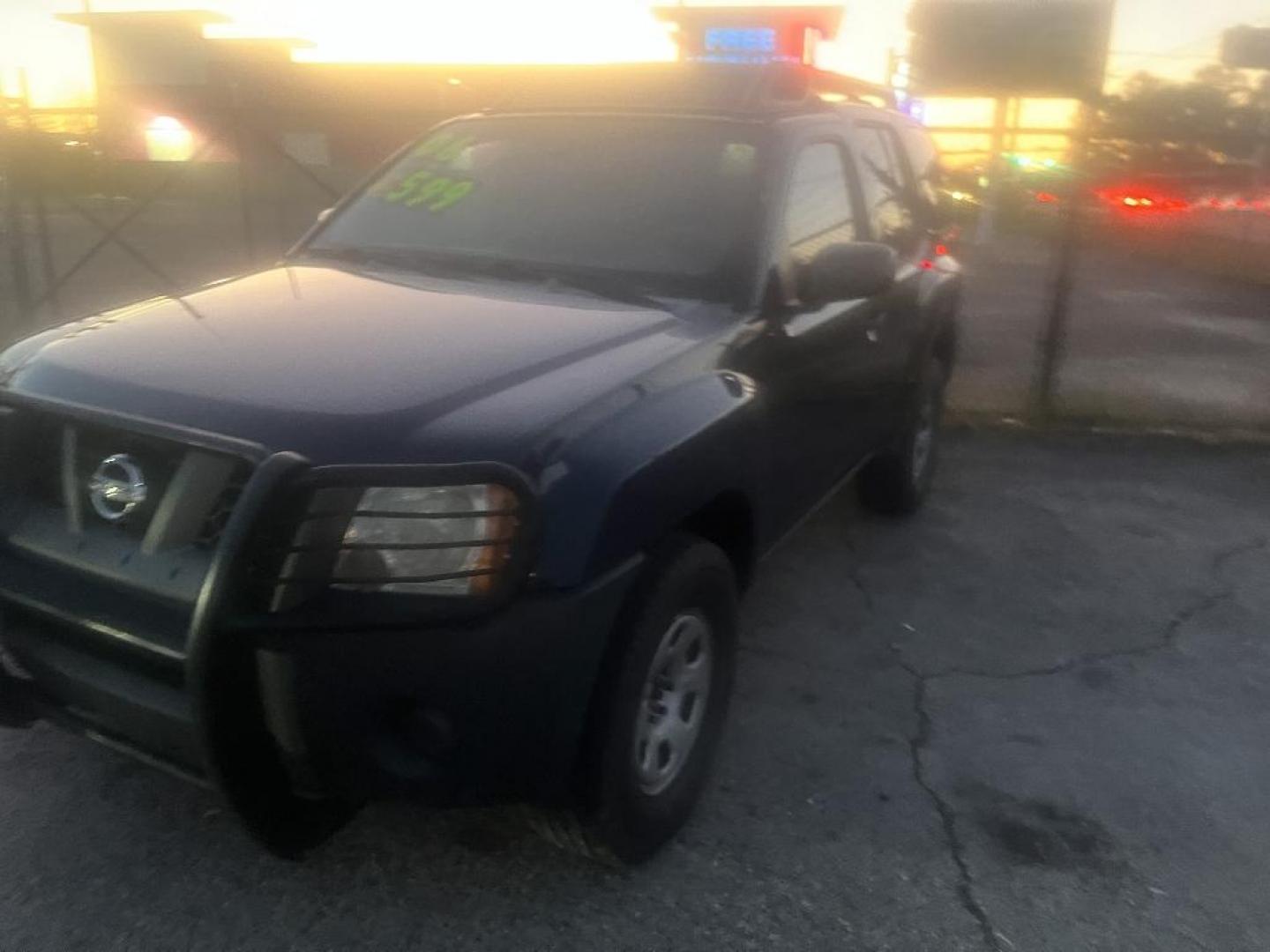 2006 BLUE NISSAN XTERRA OR 4WD (5N1AN08W36C) with an 4.0L V6 DOHC 24V engine, AUTOMATIC transmission, located at 2303 West Mt. Houston, Houston, 77038, (281) 507-3956, 29.771597, -95.339569 - Photo#2