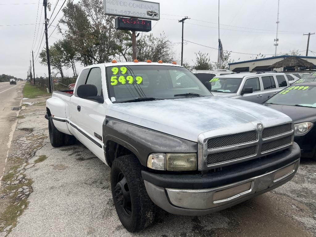 photo of 1999 DODGE RAM 3500 Quad Cab 2WD