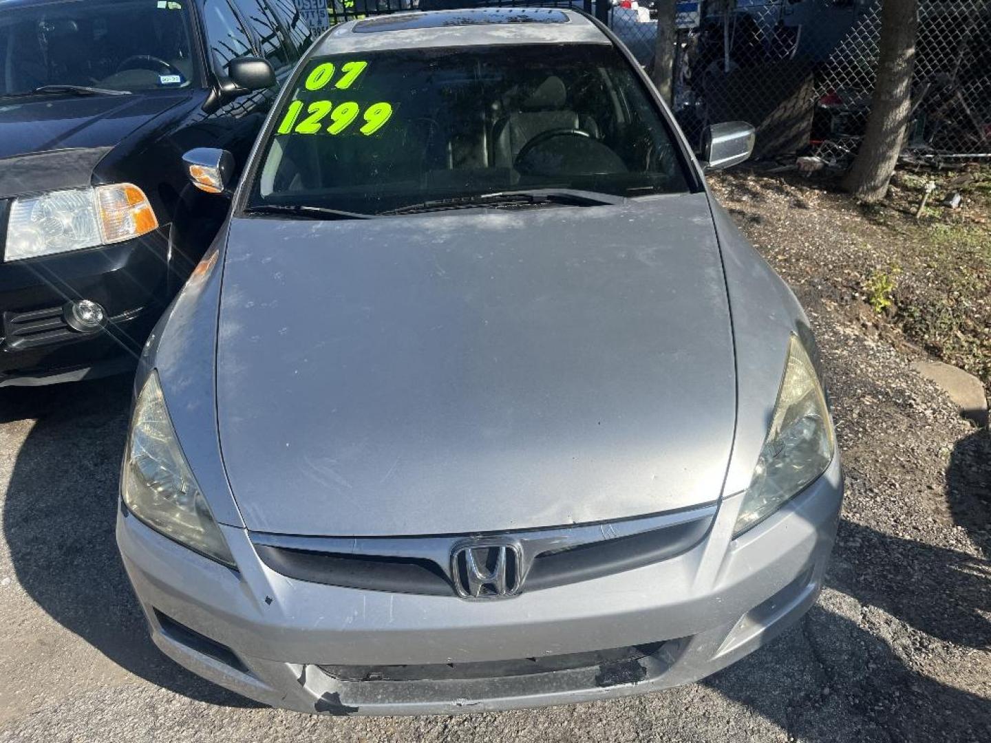 2007 GRAY HONDA ACCORD EX-L V-6 Sedan AT (1HGCM66577A) with an 3.0L V6 SOHC 24V engine, AUTOMATIC transmission, located at 2303 West Mt. Houston, Houston, 77038, (281) 507-3956, 29.771597, -95.339569 - Photo#0