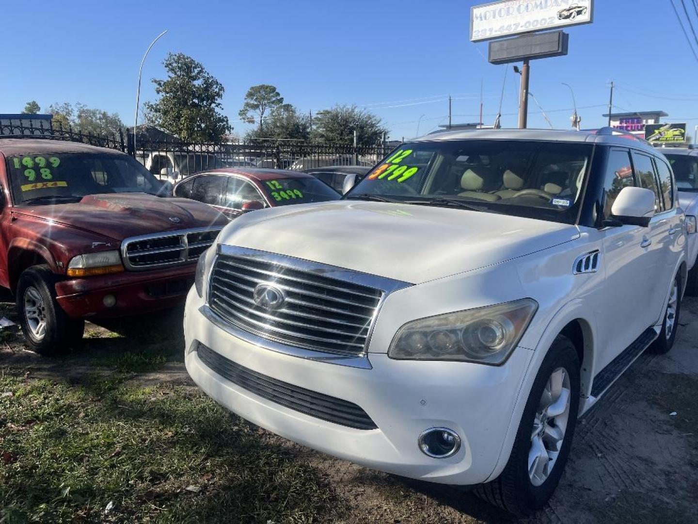2012 WHITE INFINITI QX56 2WD (JN8AZ2NF4C9) with an 5.6L V8 DOHC 32V engine, AUTOMATIC transmission, located at 2303 West Mt. Houston, Houston, 77038, (281) 507-3956, 29.771597, -95.339569 - Photo#0