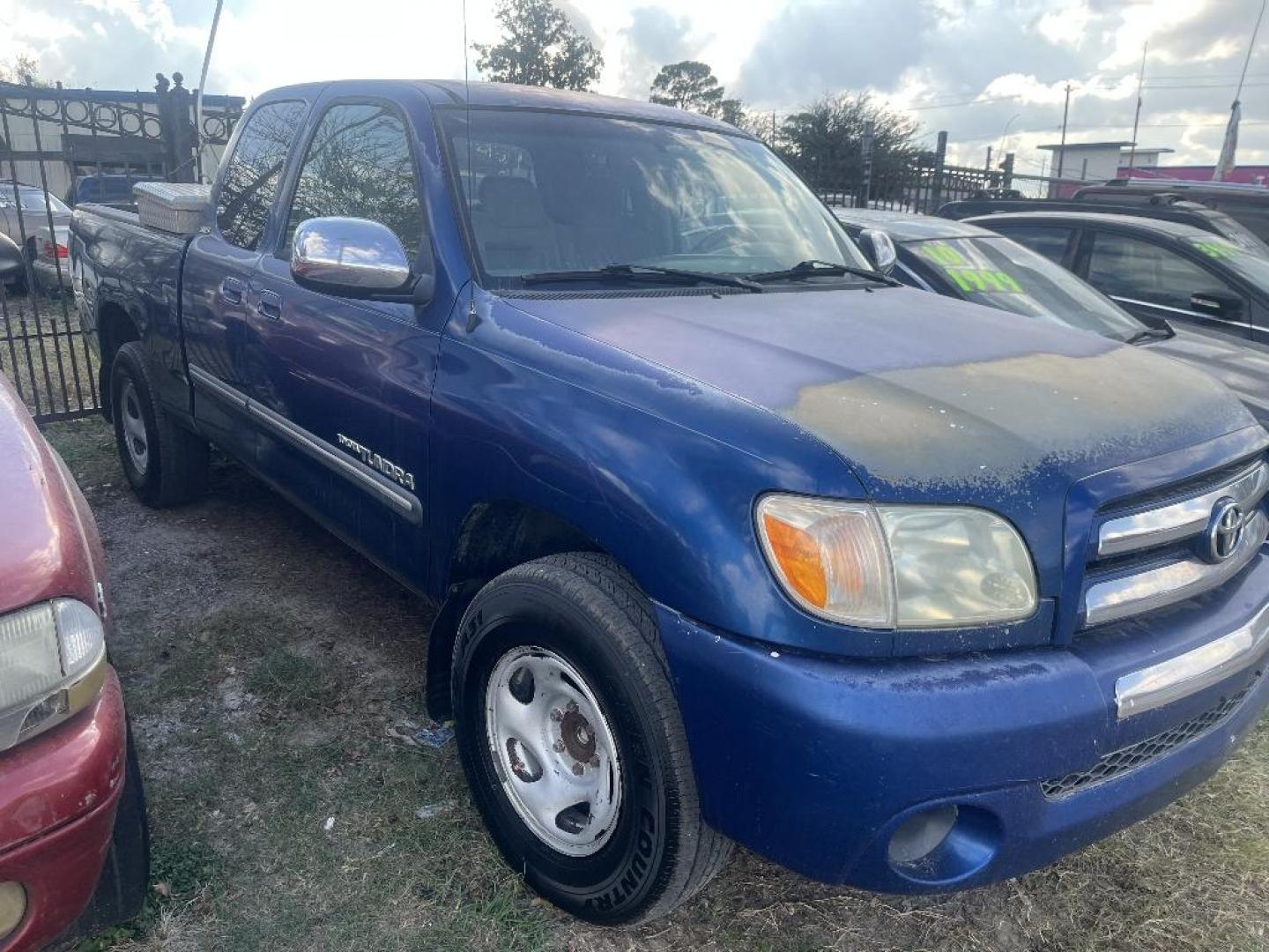 2005 BLUE TOYOTA TUNDRA SR5 Access Cab 2WD (5TBRU34165S) with an 4.0L V6 DOHC 24V engine, AUTOMATIC transmission, located at 2303 West Mt. Houston, Houston, 77038, (281) 507-3956, 29.771597, -95.339569 - Photo#1