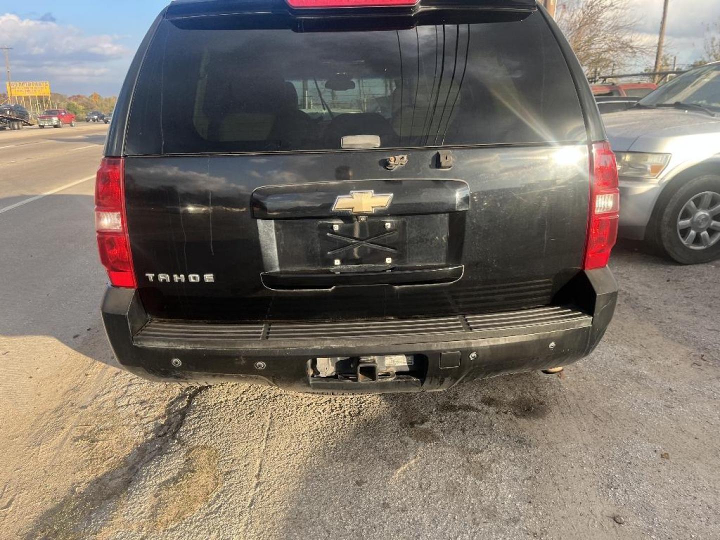 2007 BLACK CHEVROLET TAHOE LTZ 2WD (1GNFC13J37R) with an 5.3L V8 OHV 16V engine, AUTOMATIC transmission, located at 2303 West Mt. Houston, Houston, 77038, (281) 507-3956, 29.771597, -95.339569 - Photo#1