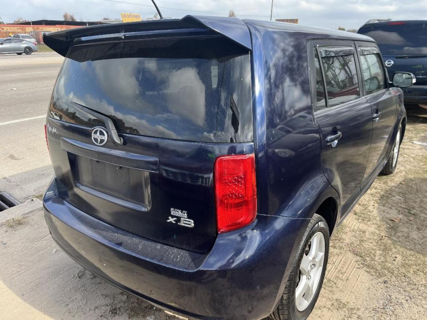 2008 GRAY SCION XB Wagon (JTLKE50E481) with an 2.4L L4 DOHC 16V engine, AUTOMATIC transmission, located at 2303 West Mt. Houston, Houston, 77038, (281) 507-3956, 29.771597, -95.339569 - Photo#1