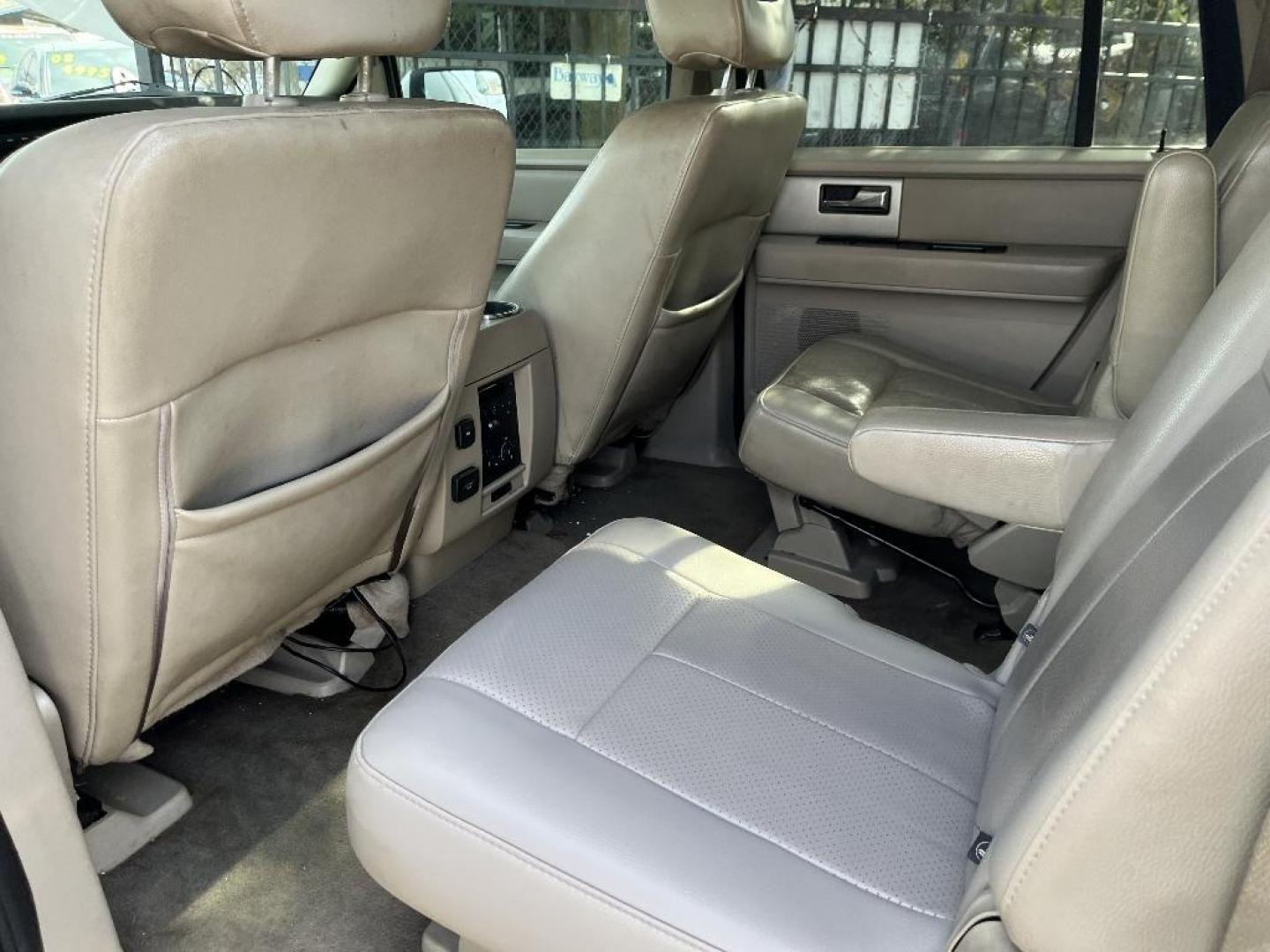 2014 GRAY FORD EXPEDITION EL Limited 2WD (1FMJK1K58EE) with an 5.4L V8 SOHC 16V FFV engine, AUTOMATIC transmission, located at 2303 West Mt. Houston, Houston, 77038, (281) 507-3956, 29.771597, -95.339569 - Photo#3