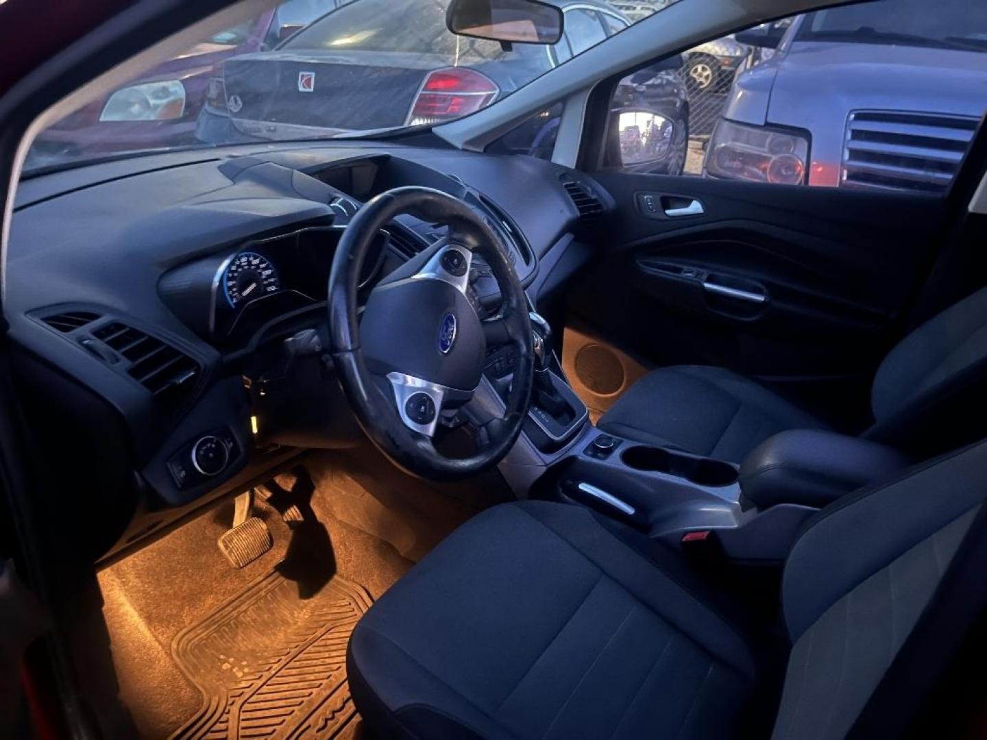 2016 RED FORD C-MAX HYBRID SE (1FADP5AU4GL) with an 2.0L L4 DOHC 16V HYBRID engine, AUTOMATIC transmission, located at 2303 West Mt. Houston, Houston, 77038, (281) 507-3956, 29.771597, -95.339569 - Photo#3