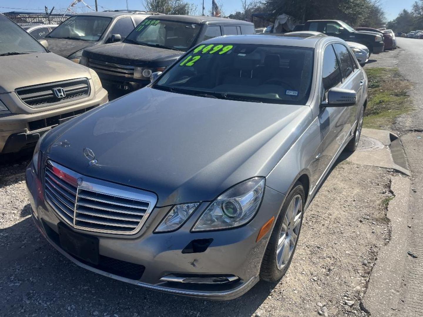 2012 BROWN MERCEDES-BENZ E-CLASS E350 Sedan (WDDHF5KB5CA) with an 3.5L V6 DOHC 24V engine, AUTOMATIC transmission, located at 2303 West Mt. Houston, Houston, 77038, (281) 507-3956, 29.771597, -95.339569 - Photo#1