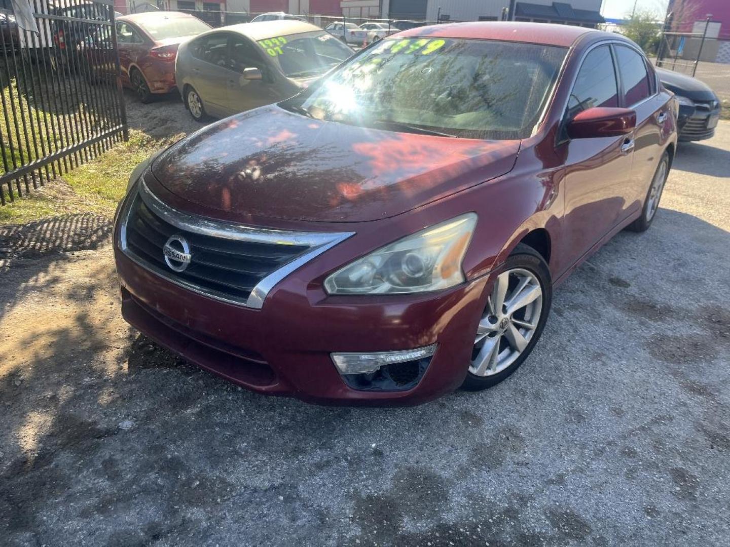 2014 RED NISSAN ALTIMA 2.5 SL (1N4AL3AP7EN) with an 2.5L L4 DOHC 16V engine, AUTOMATIC transmission, located at 2303 West Mt. Houston, Houston, 77038, (281) 507-3956, 29.771597, -95.339569 - Photo#4