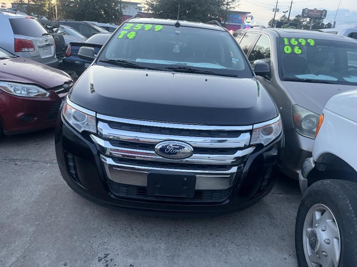 2014 BLACK FORD EDGE SE FWD (2FMDK3GC9EB) with an 3.5L V6 DOHC 24V engine, AUTOMATIC transmission, located at 2303 West Mt. Houston, Houston, 77038, (281) 507-3956, 29.771597, -95.339569 - Photo#0