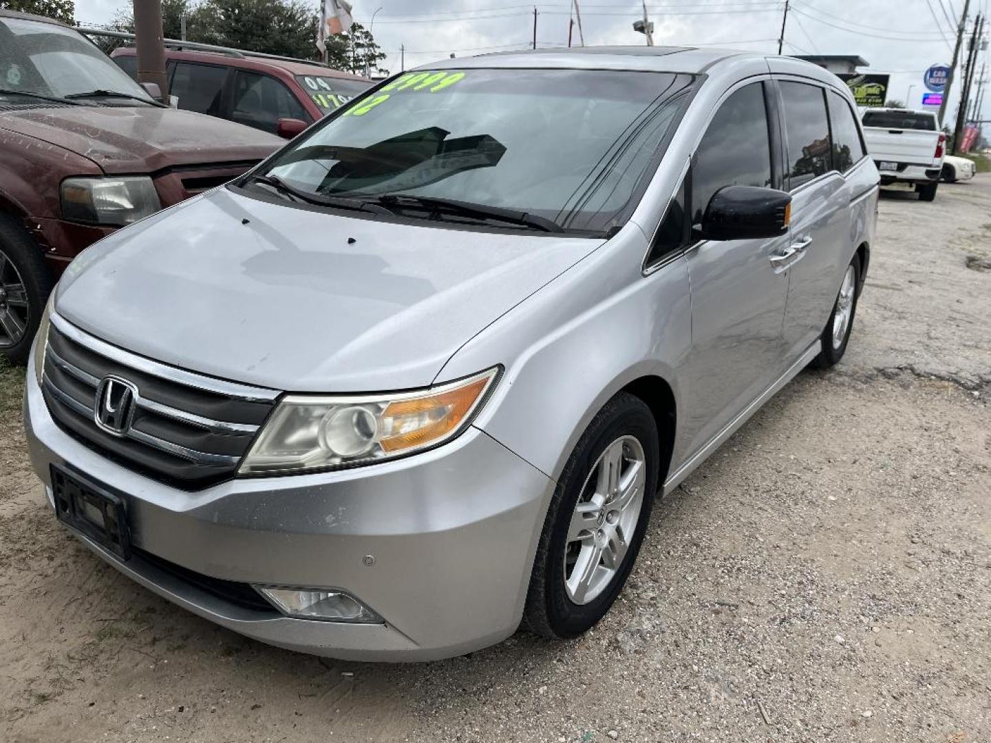 2012 GRAY HONDA ODYSSEY Touring (5FNRL5H98CB) with an 3.5L V6 SOHC 24V engine, AUTOMATIC transmission, located at 2303 West Mt. Houston, Houston, 77038, (281) 507-3956, 29.771597, -95.339569 - Photo#0