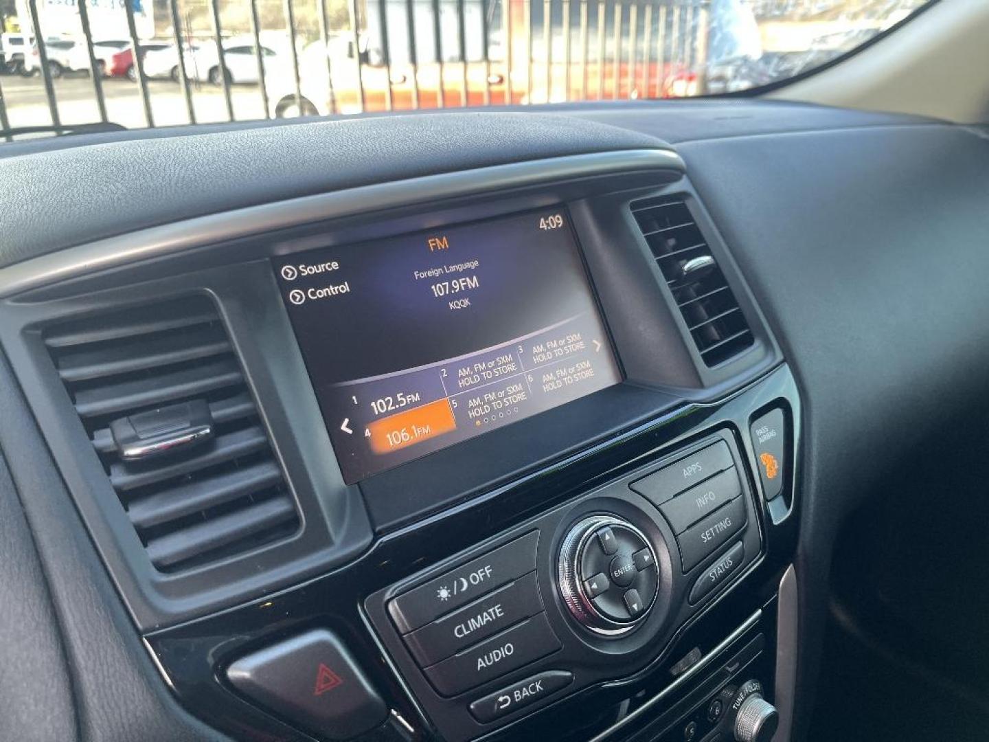 2017 BLUE NISSAN PATHFINDER Platinum 2WD (5N1DR2MN9HC) with an 3.5L V6 DOHC 24V engine, AUTOMATIC transmission, located at 2303 West Mt. Houston, Houston, 77038, (281) 507-3956, 29.771597, -95.339569 - Photo#3