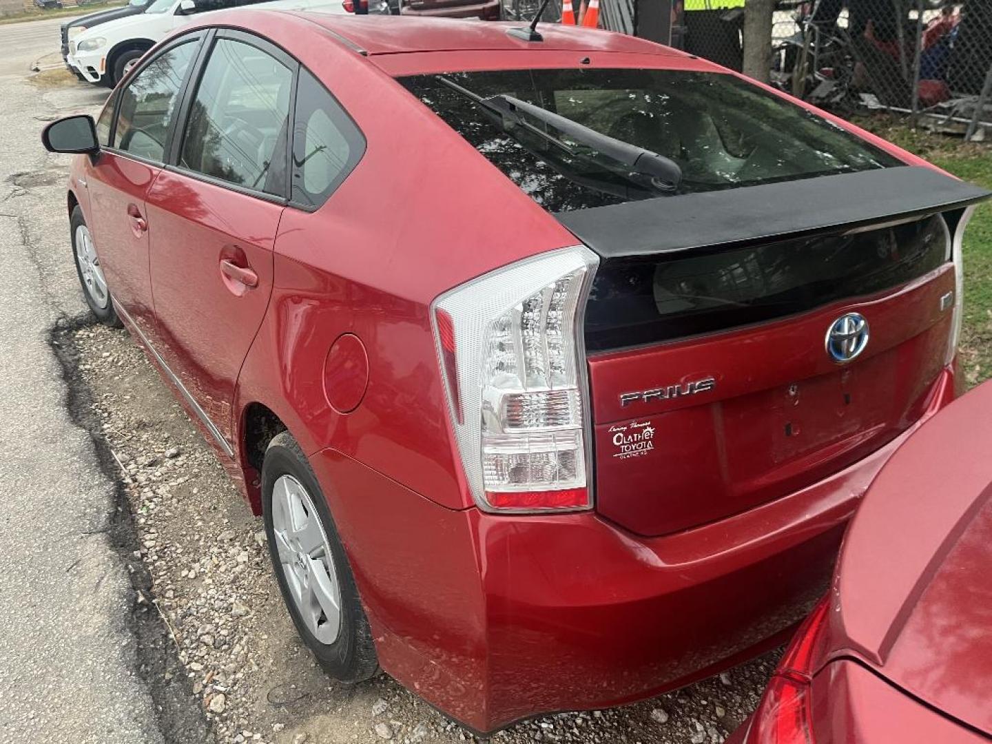 2011 RED TOYOTA PRIUS Prius I (JTDKN3DU2B0) with an 1.8L L4 DOHC 16V HYBRID engine, AUTOMATIC transmission, located at 2303 West Mt. Houston, Houston, 77038, (281) 507-3956, 29.771597, -95.339569 - Photo#3