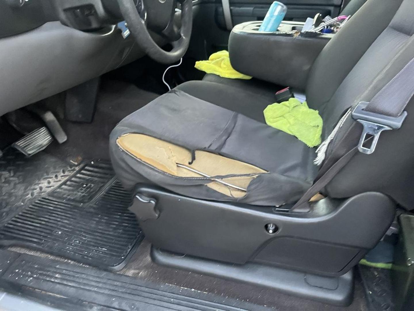 2010 BROWN CHEVROLET SILVERADO 1500 LS Crew Cab 2WD (3GCRCREA6AG) with an 4.8L V8 OHV 16V engine, AUTOMATIC transmission, located at 2303 West Mt. Houston, Houston, 77038, (281) 507-3956, 29.771597, -95.339569 - Photo#2