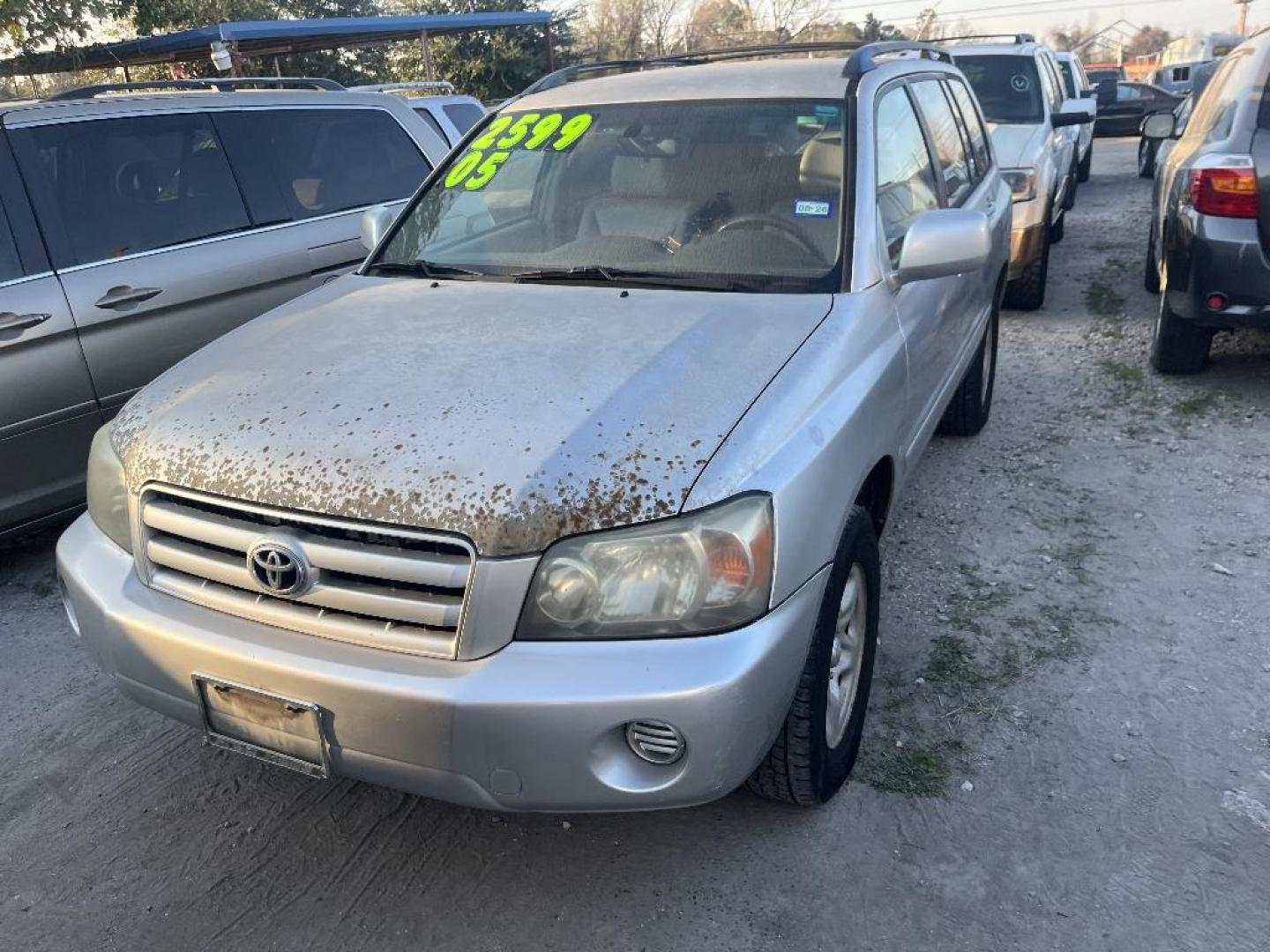 2005 GRAY TOYOTA HIGHLANDER Limited V6 2WD (JTEGP21A150) with an 3.3L V6 DOHC 24V engine, AUTOMATIC transmission, located at 2303 West Mt. Houston, Houston, 77038, (281) 507-3956, 29.771597, -95.339569 - Photo#0