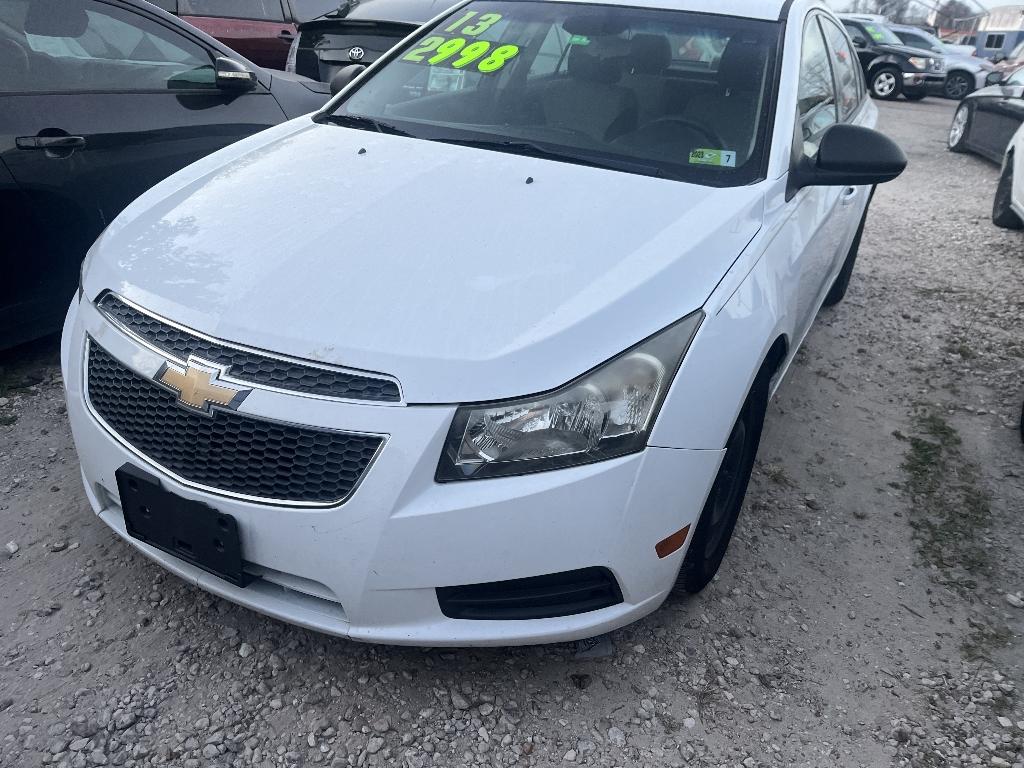 photo of 2013 CHEVROLET CRUZE LS Auto