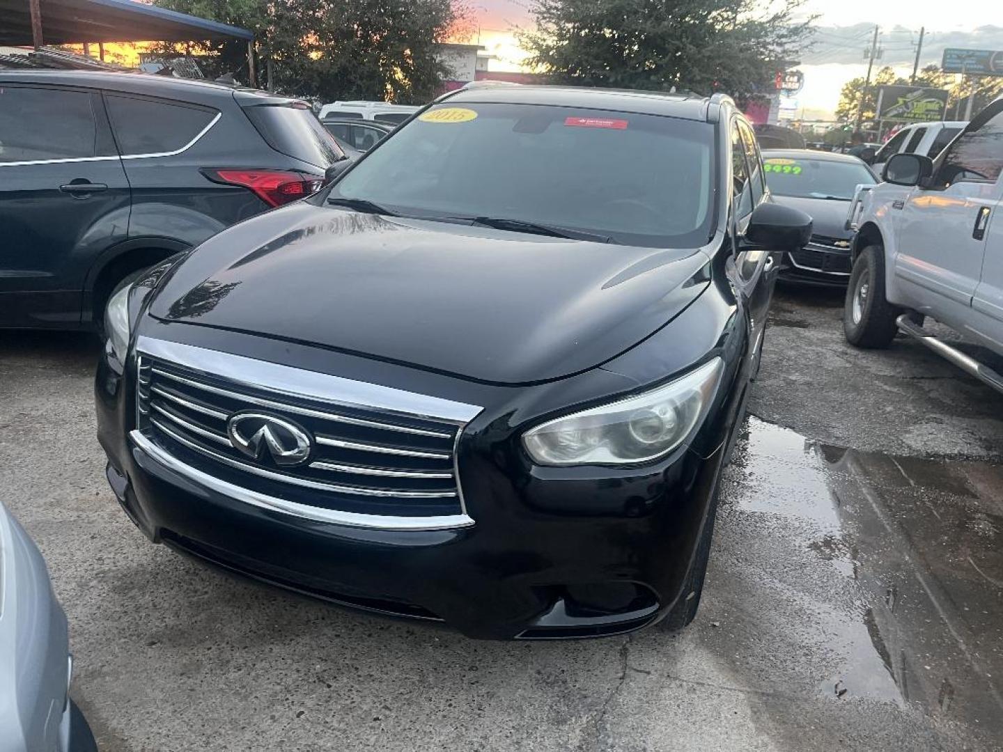 2015 BLACK INFINITI QX60 Base FWD (5N1AL0MN9FC) with an 3.5L V6 DOHC 24V engine, AUTOMATIC transmission, located at 2303 West Mt. Houston, Houston, 77038, (281) 507-3956, 29.771597, -95.339569 - Photo#0