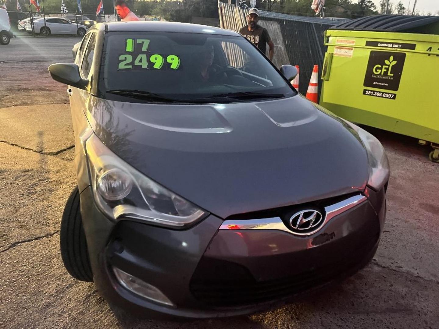 2017 GRAY HYUNDAI VELOSTER Base 6MT (KMHTC6AD1HU) with an 1.6L L4 DOHC 16V engine, AUTOMATIC transmission, located at 2303 West Mt. Houston, Houston, 77038, (281) 507-3956, 29.771597, -95.339569 - Photo#0