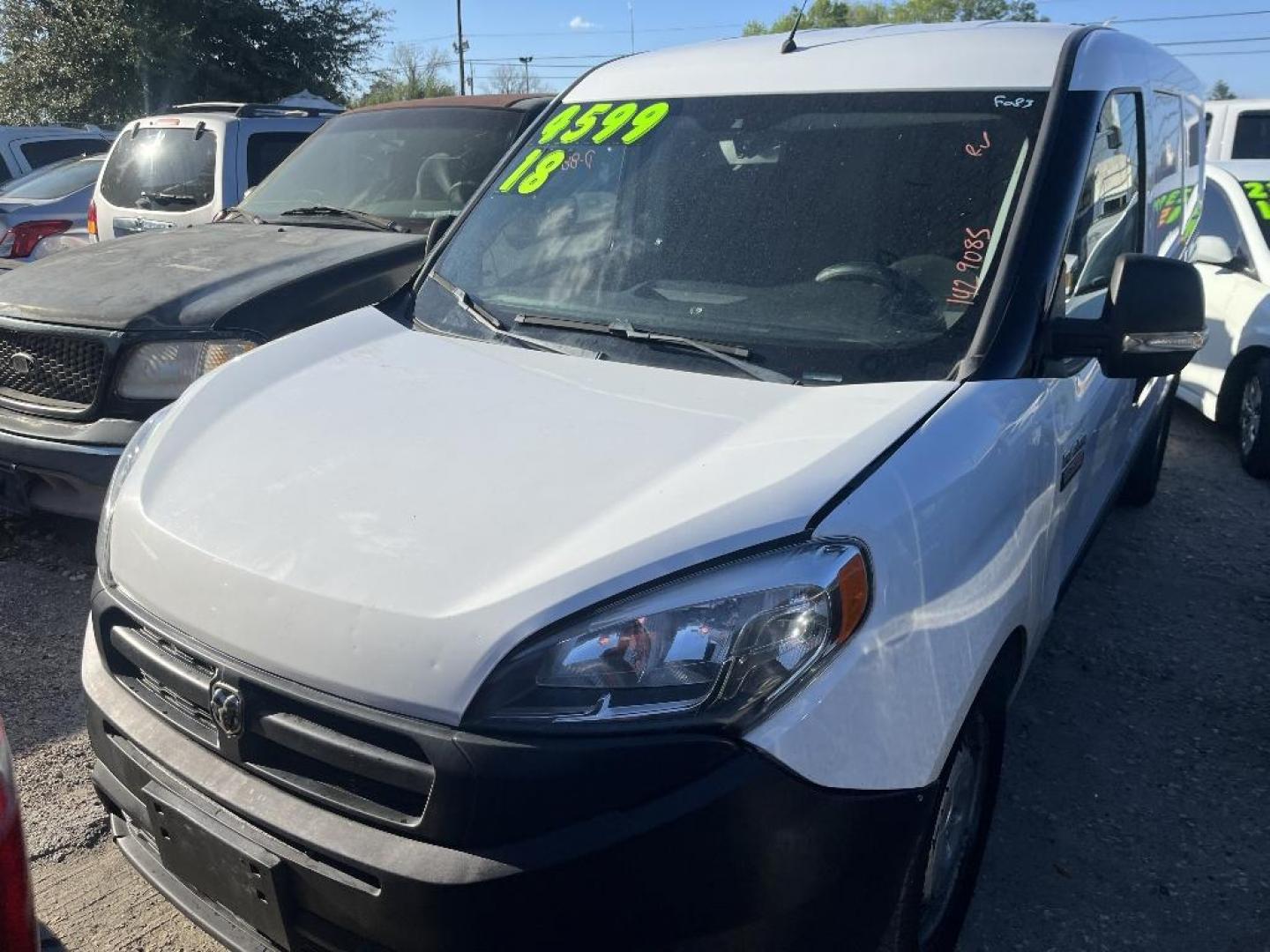 2018 WHITE RAM PROMASTER CITY Wagon (ZFBERFAB7J6) with an 2.4L L4 engine, AUTOMATIC transmission, located at 2303 West Mt. Houston, Houston, 77038, (281) 507-3956, 29.771597, -95.339569 - Photo#1